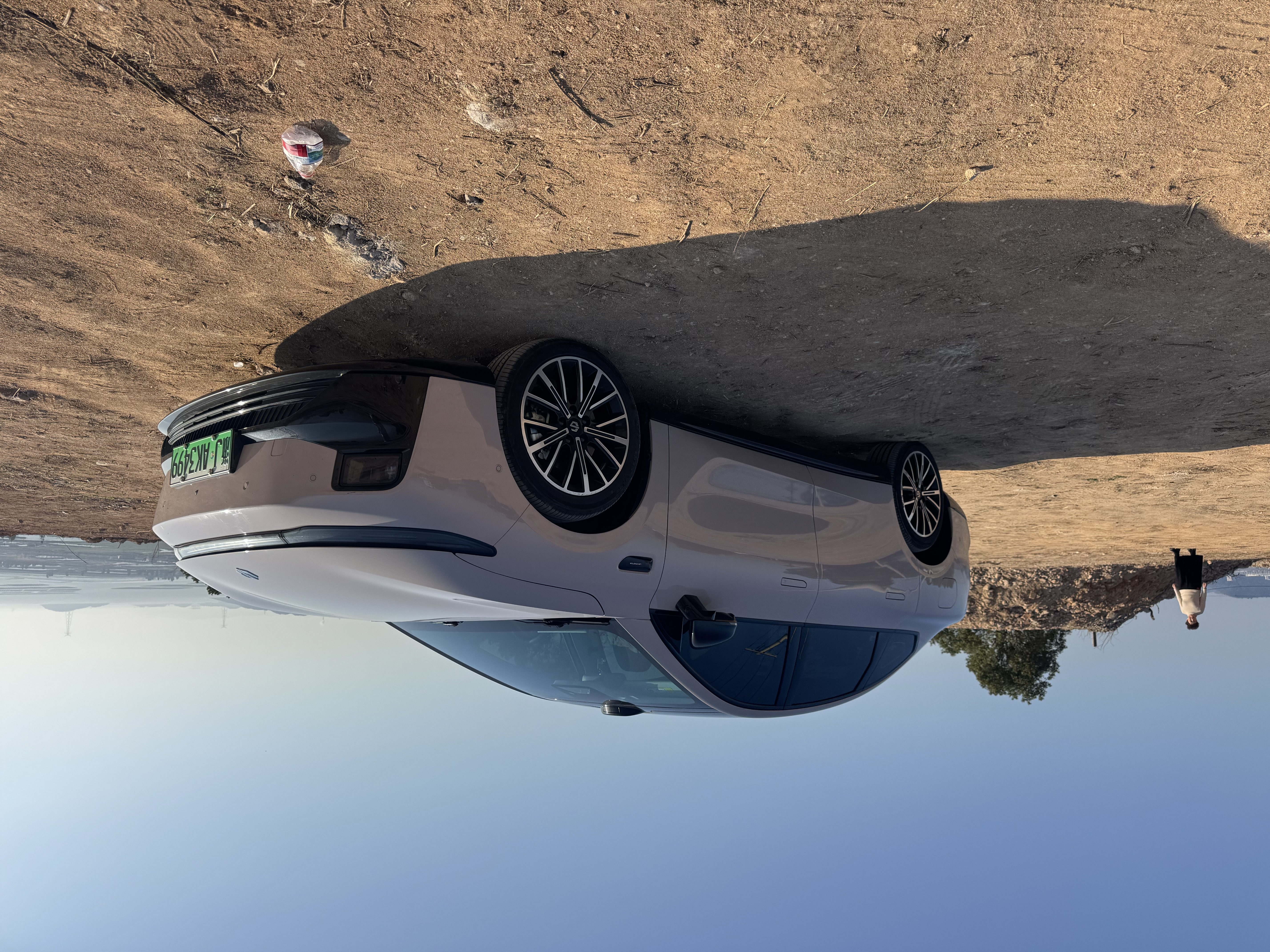 零跑汽车 零跑B01 2025 汽车图片 #2