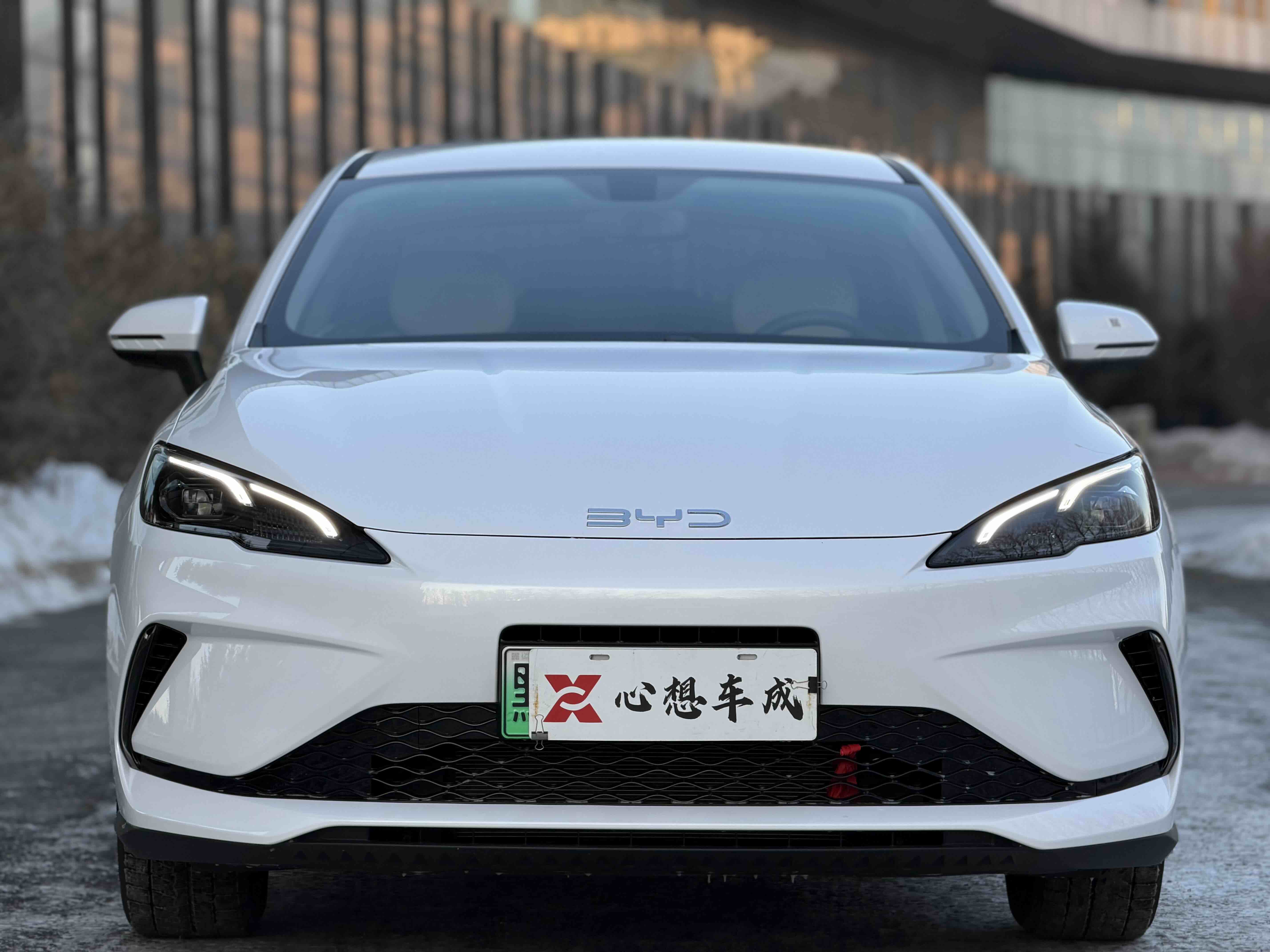 BYD Seal 05 DM-i 2025 car image #2