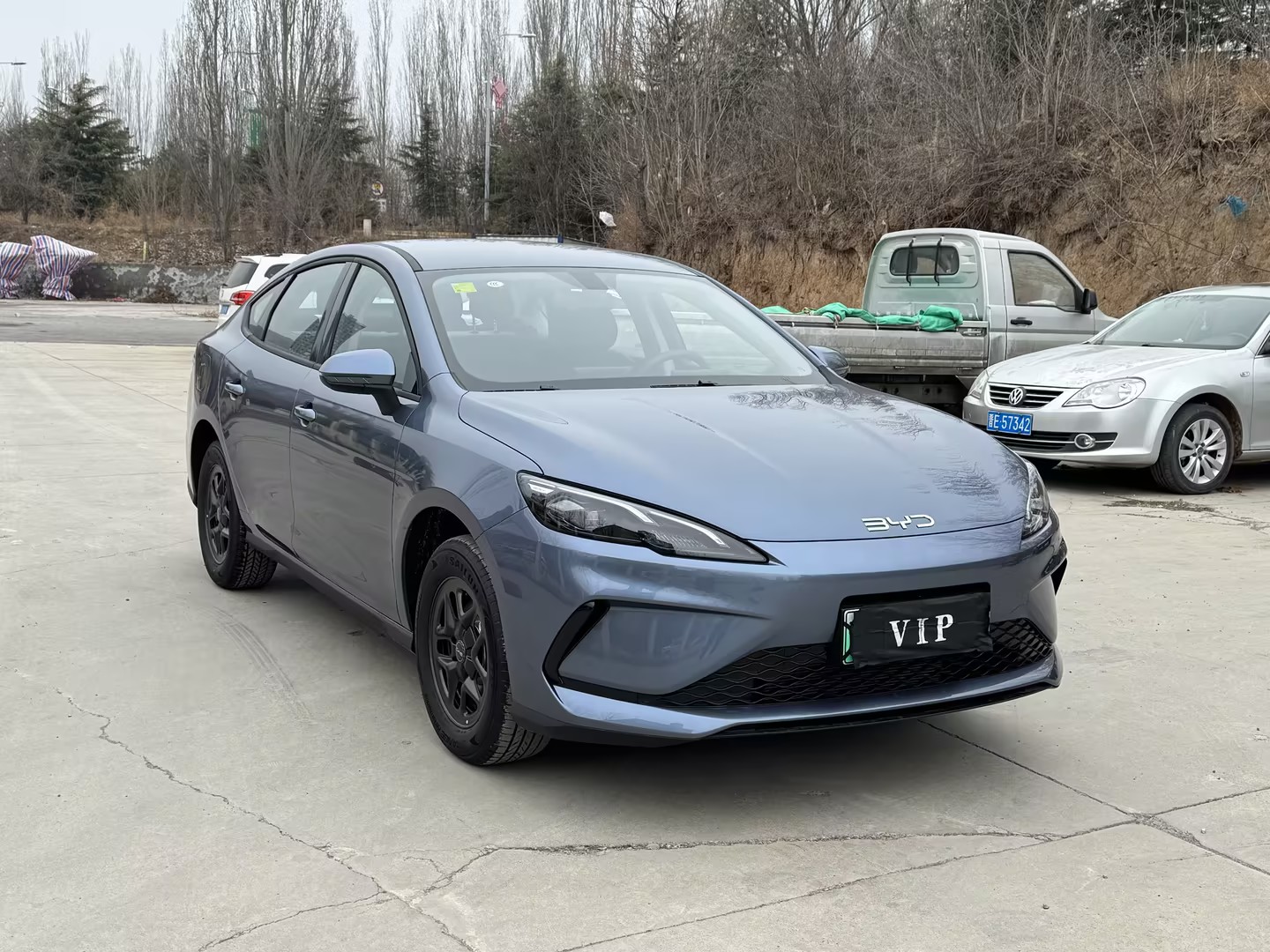 BYD Seal 05 DM-i 2025 car image #2