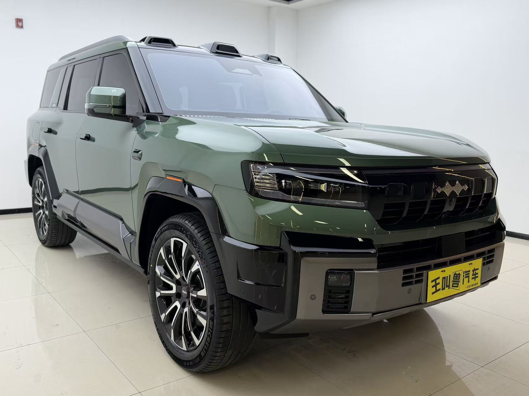 FangChengBao Leopard 8 2026 #2 FangChengBao Leopard 8 2026 car image #2