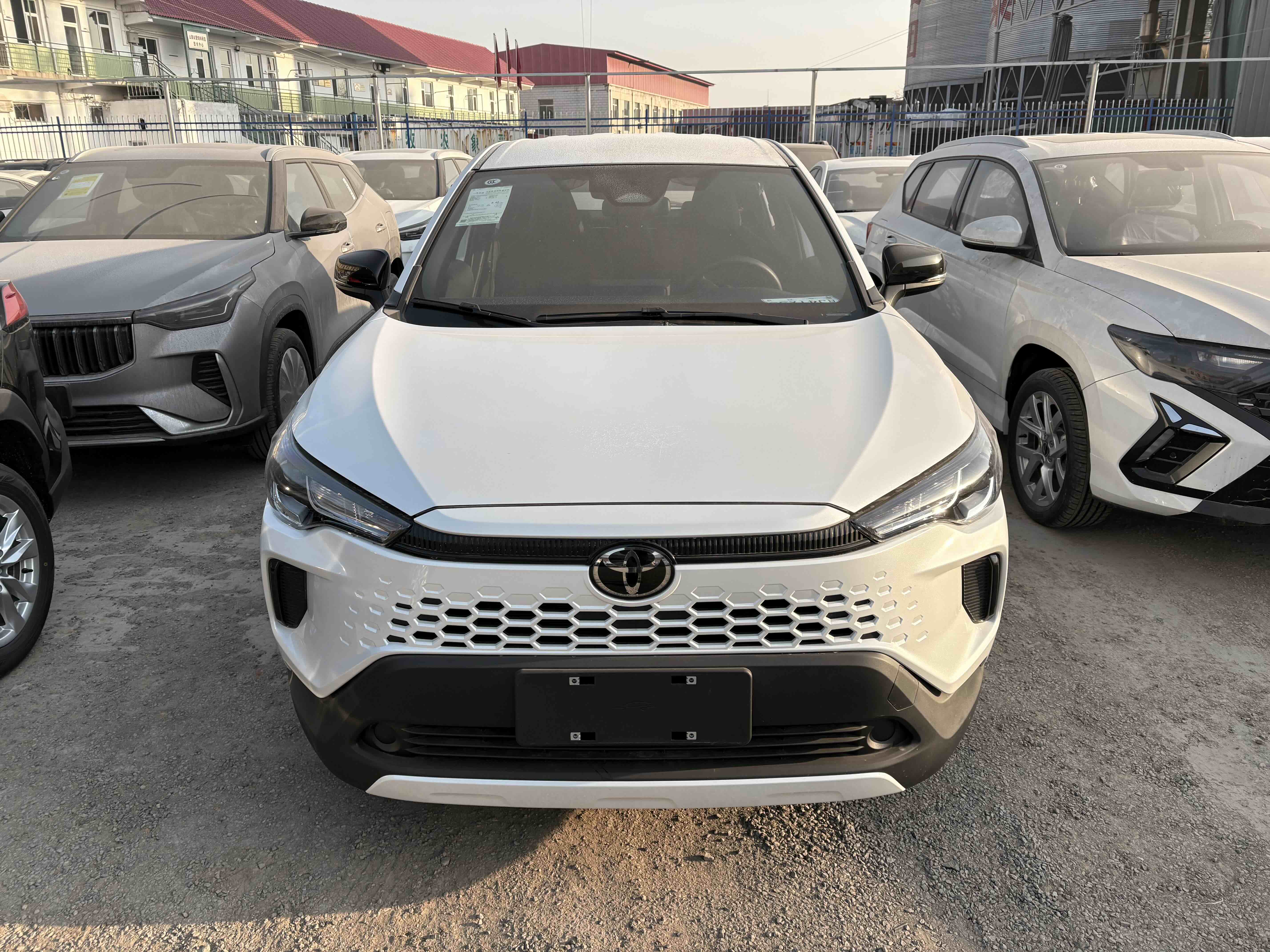 Toyota Corolla Cross 2026 immagine di auto #2