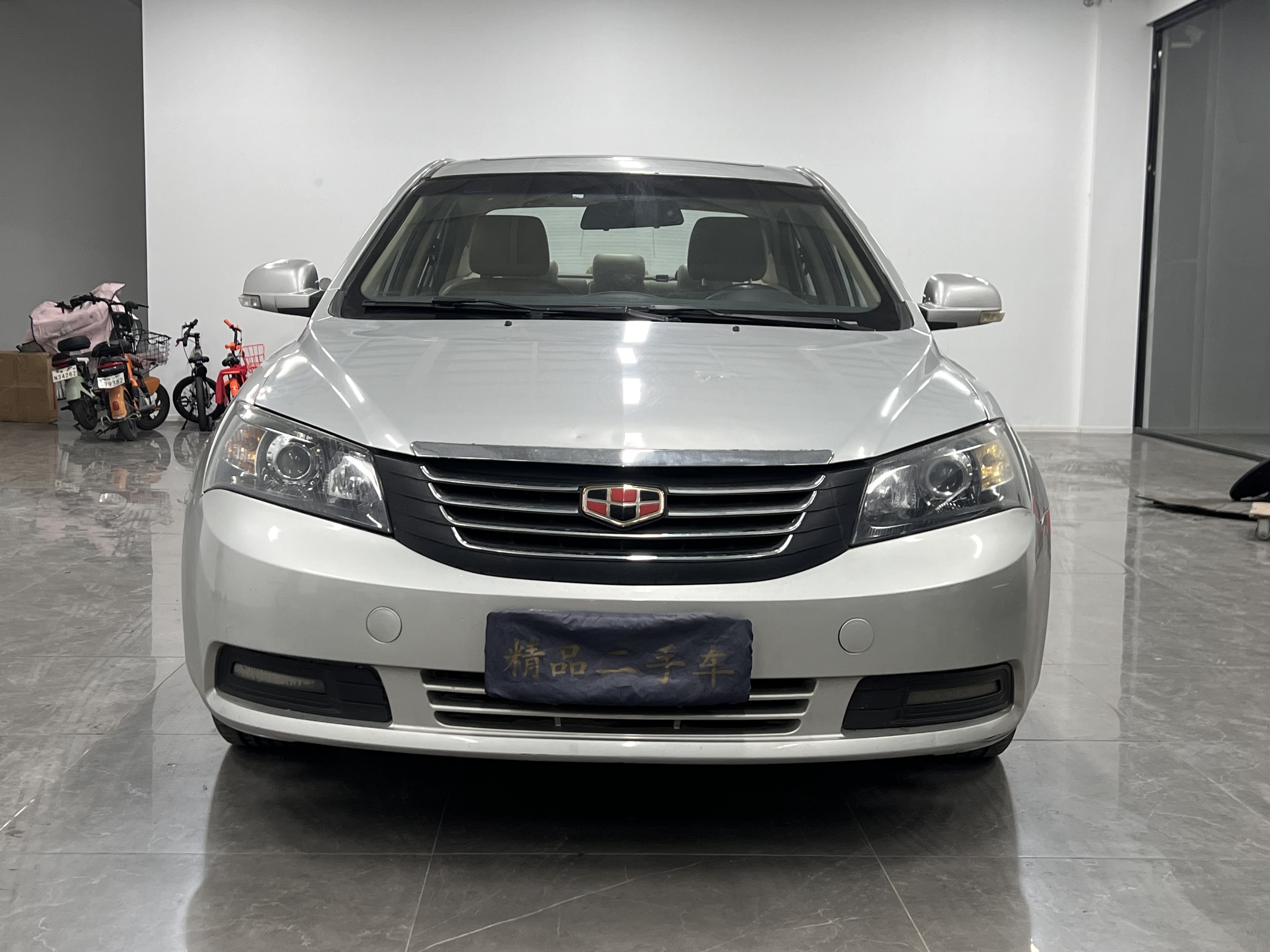 GEELY Emgrand Classic 2014 car image #2