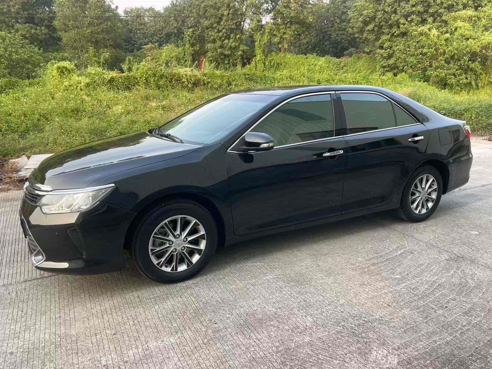 Toyota Camry 2015 immagine di auto #2