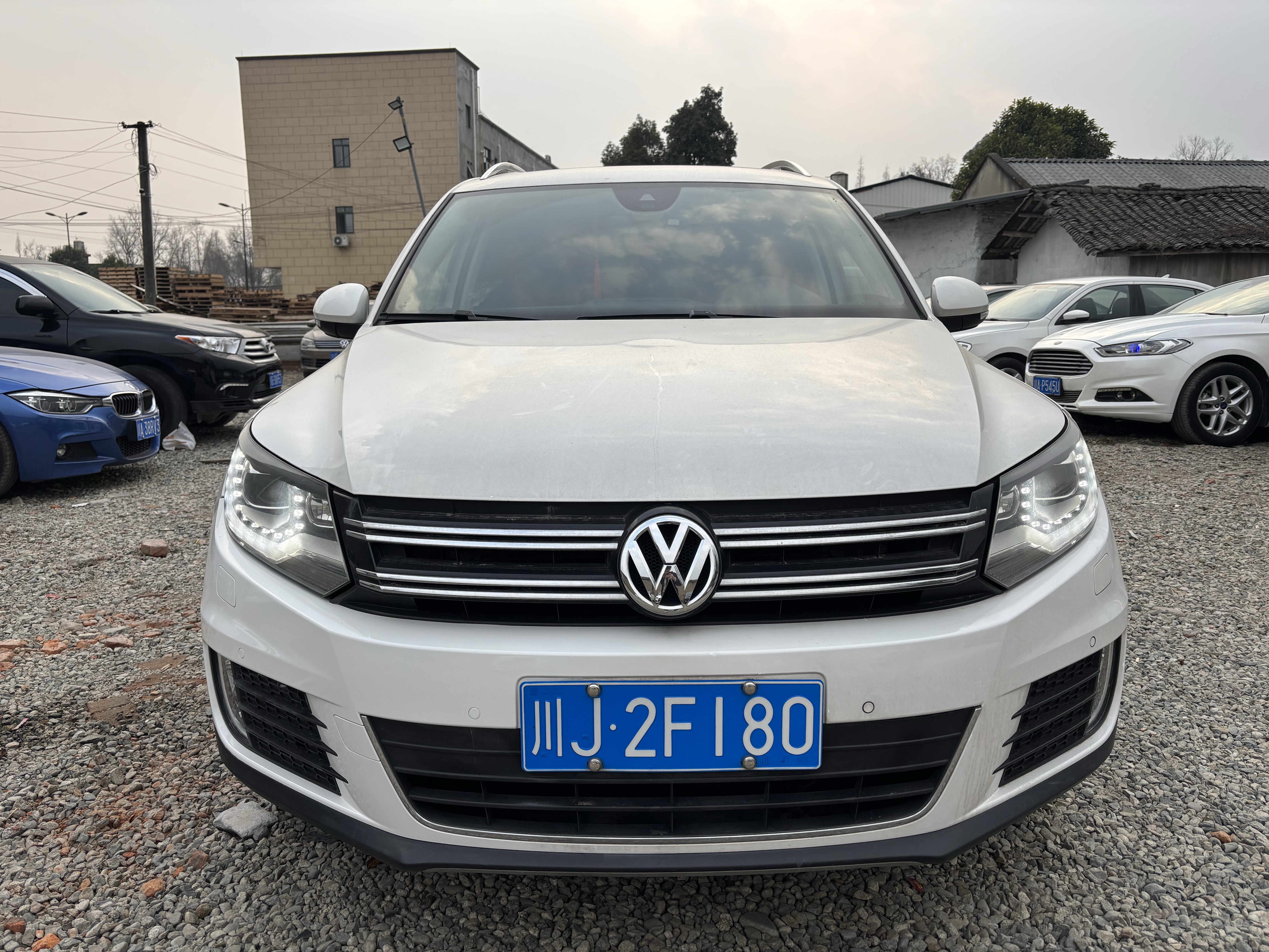 Volkswagen Tiguan 2014 #2 Volkswagen Tiguan 2014 car image #2