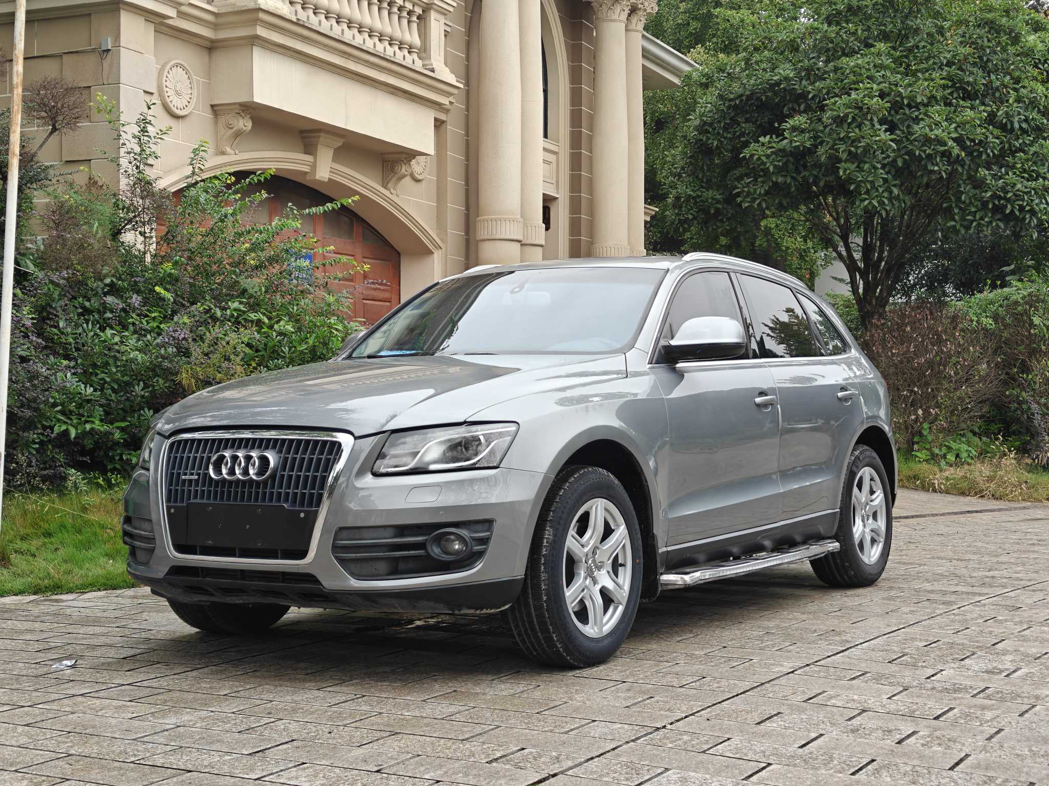 Audi Q5 (Imported) 2012 #2 Audi Q5 (Imported) 2012 car image #2
