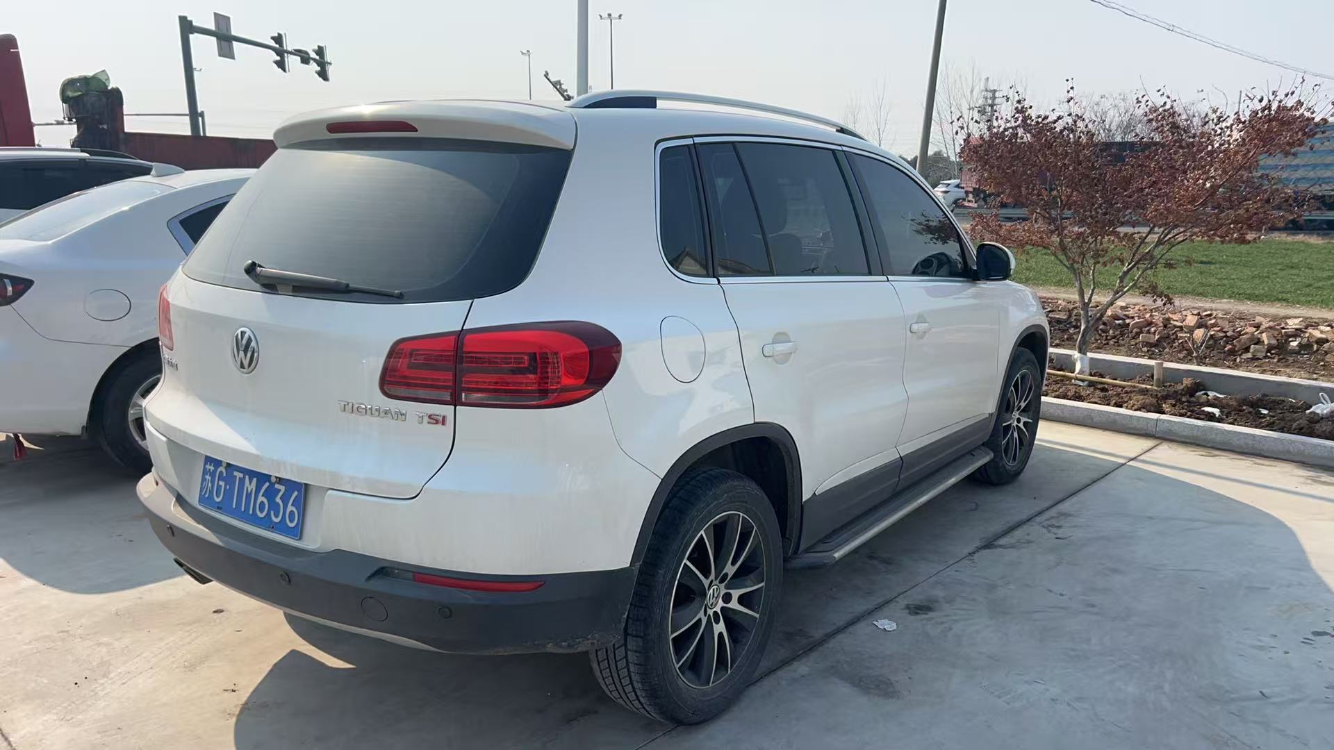 Volkswagen Tiguan 2015 #2 Volkswagen Tiguan 2015 car image #2