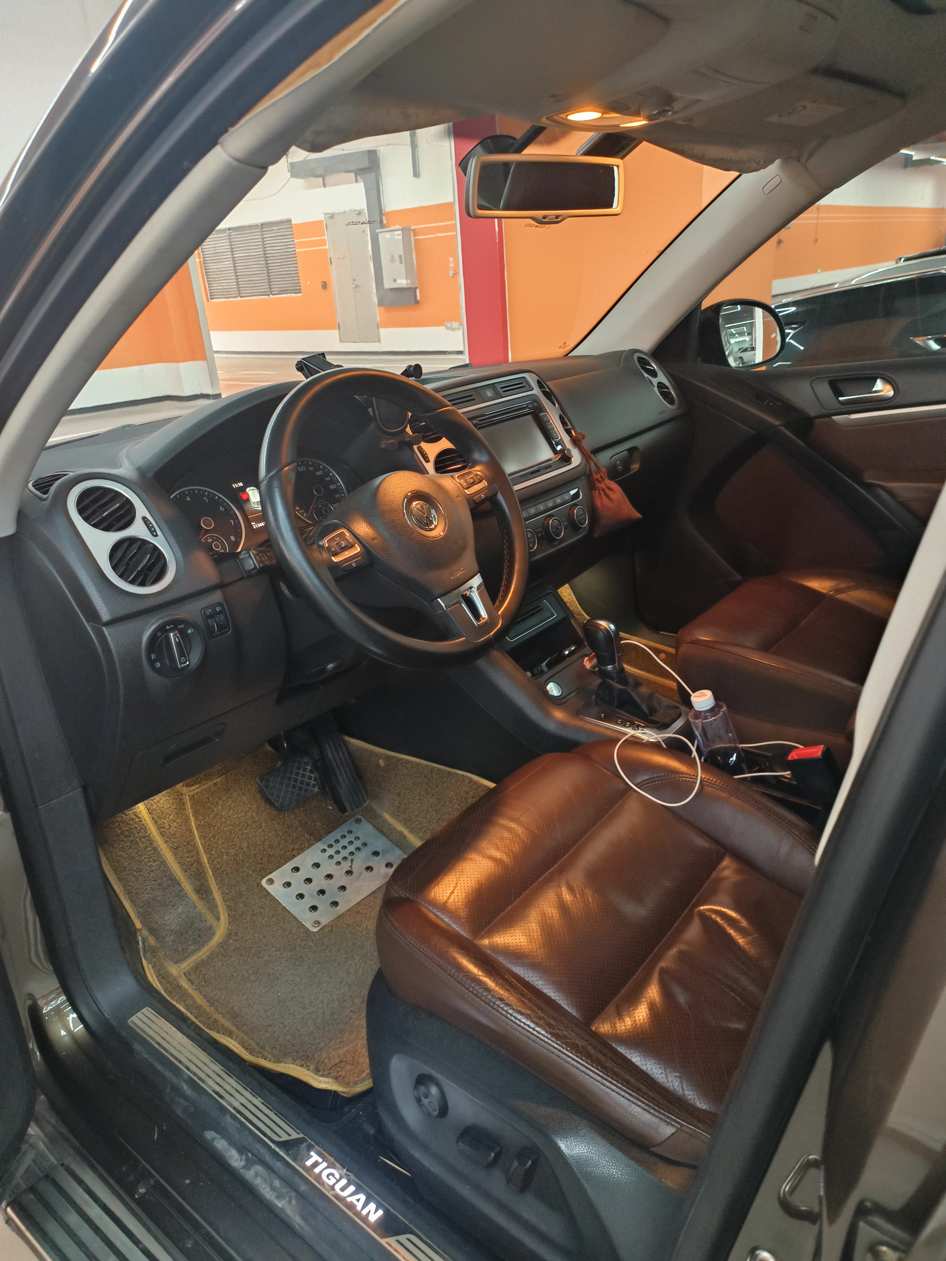 Volkswagen Tiguan 2014 immagine di auto #2