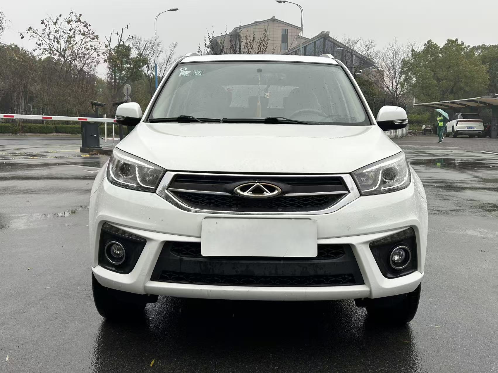 Tiggo 3 2014 #2 Tiggo 3 2014 immagine di auto #2