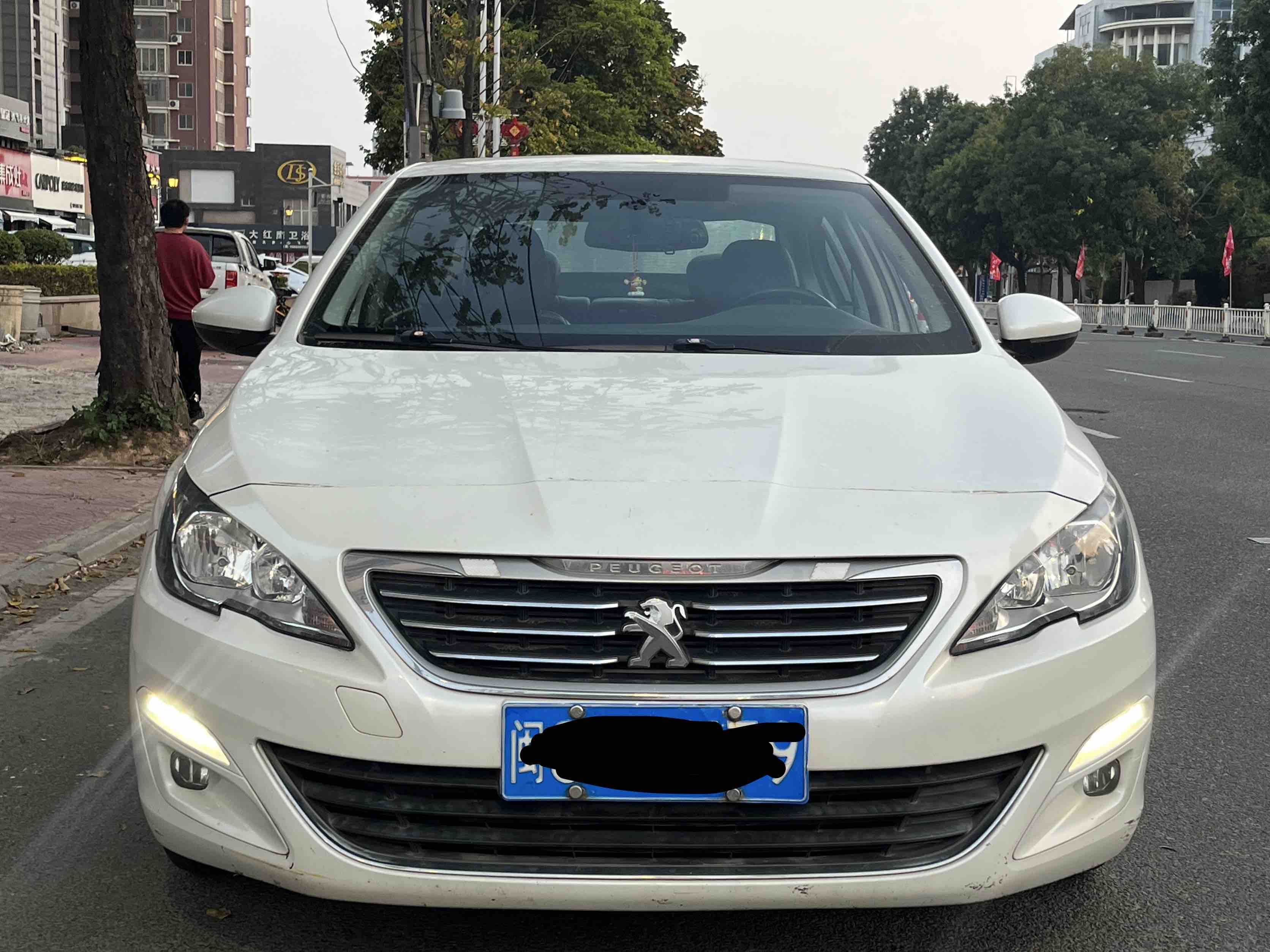 标致 标致408 2017 汽车图片 #2