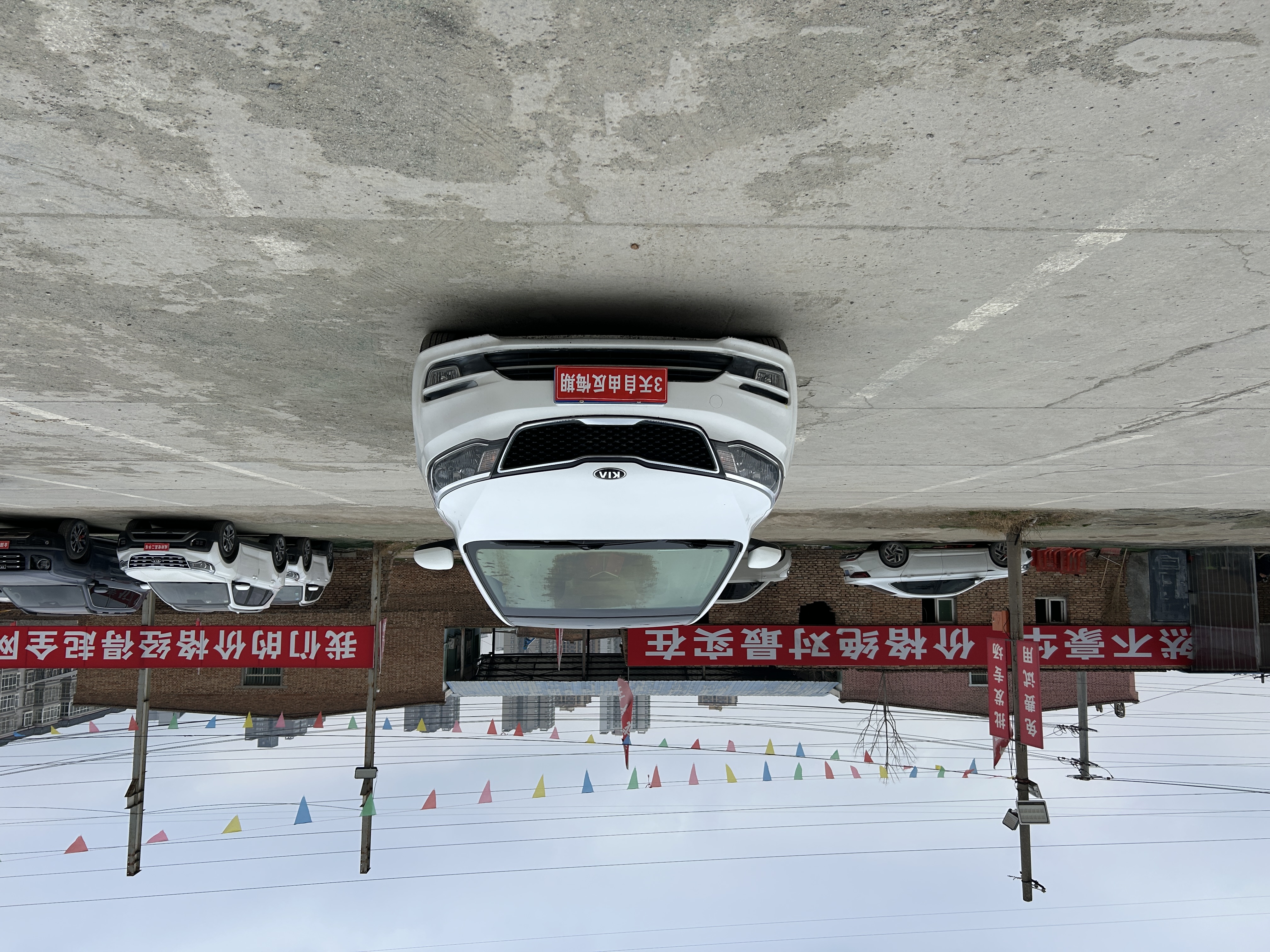 起亚 起亚K2 2015 汽车图片 #2