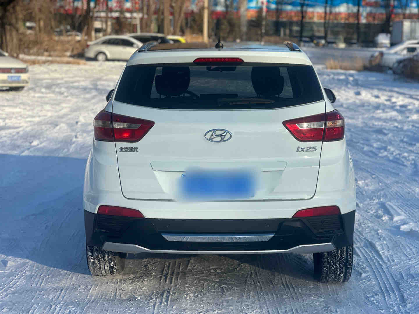 Hyundai ix25 2015 car image #2