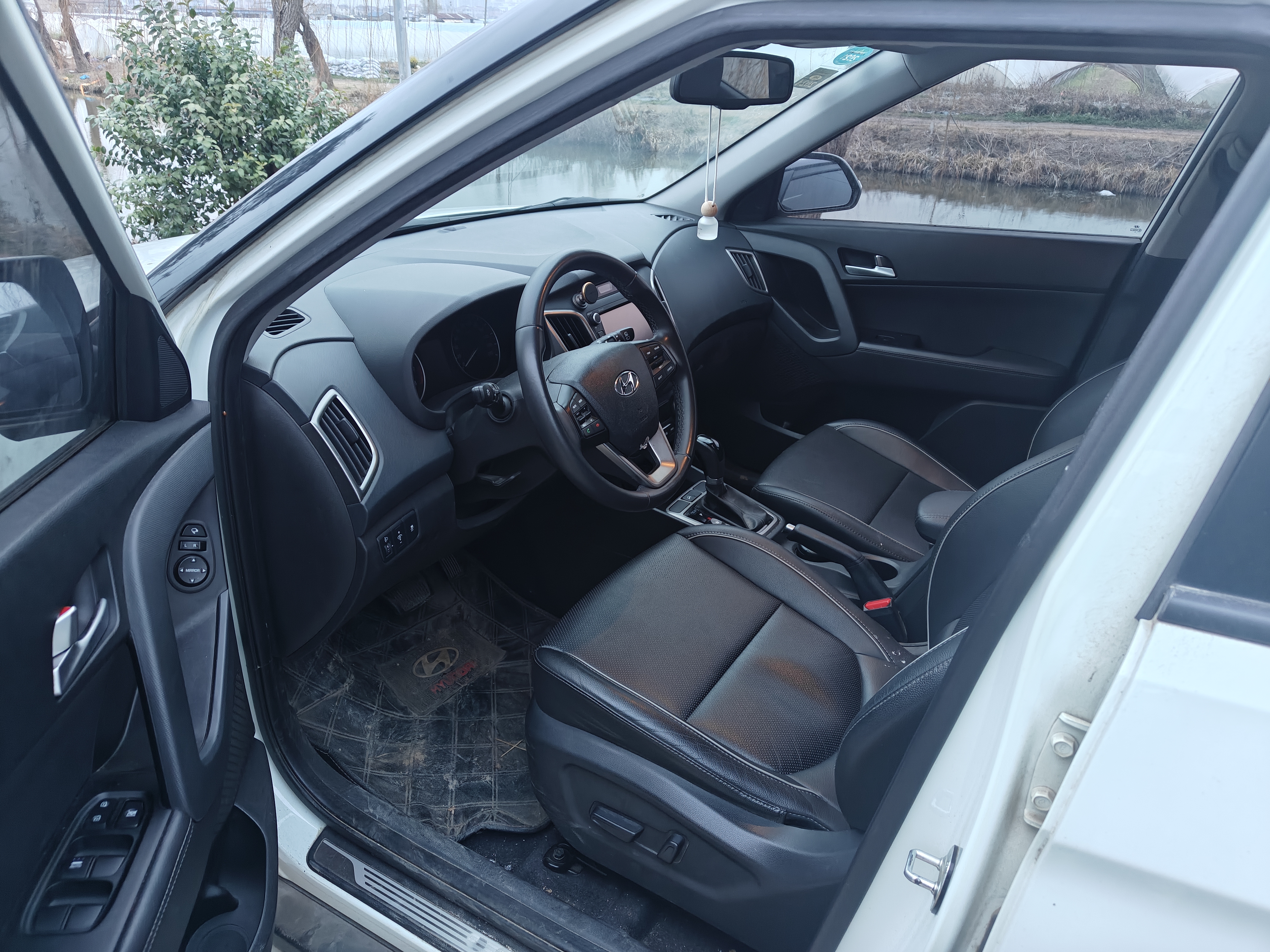 Hyundai ix25 2016 imagem de carro #2