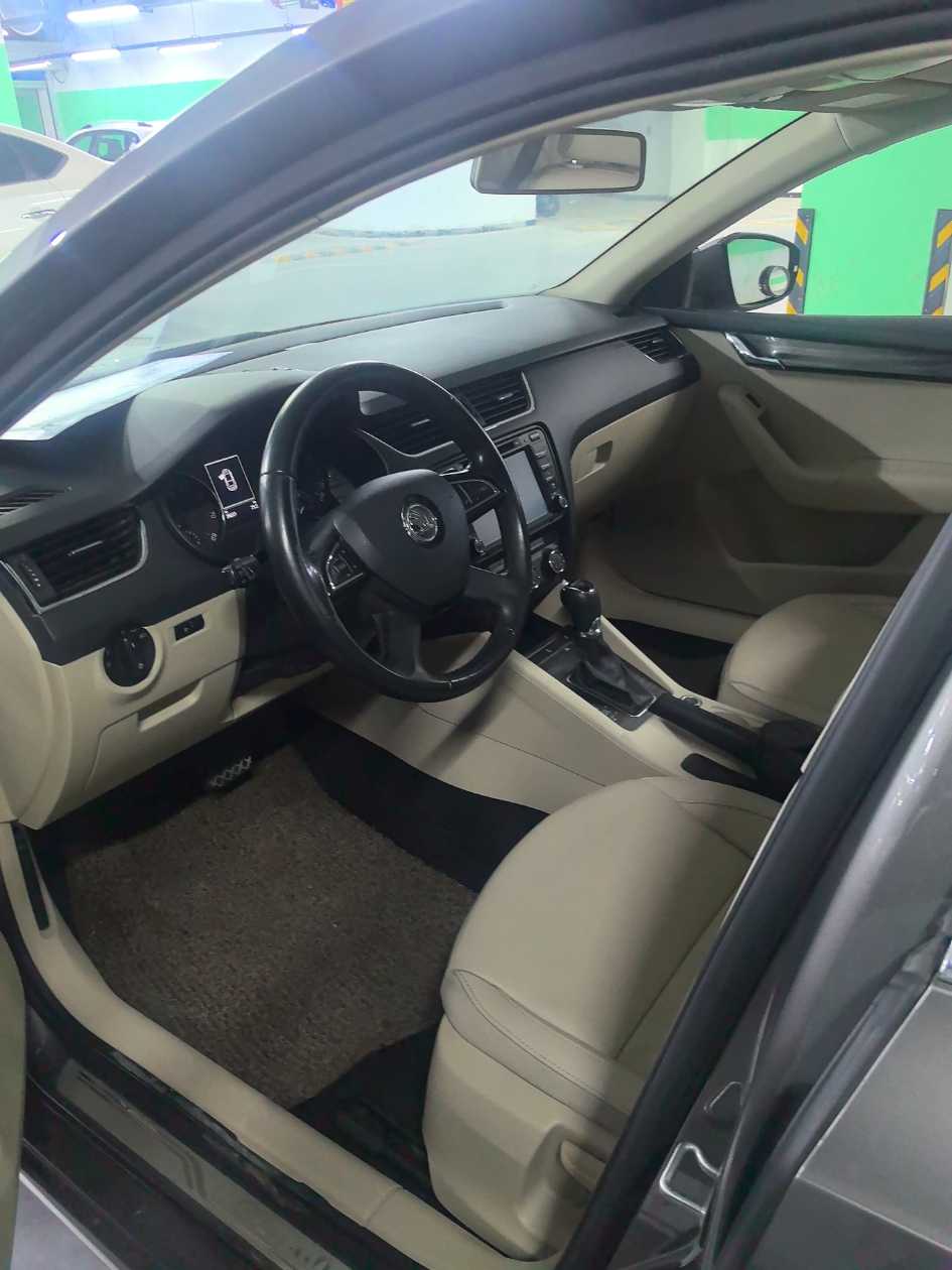 Skoda Octavia 2015 #2 Skoda Octavia 2015 car image #2