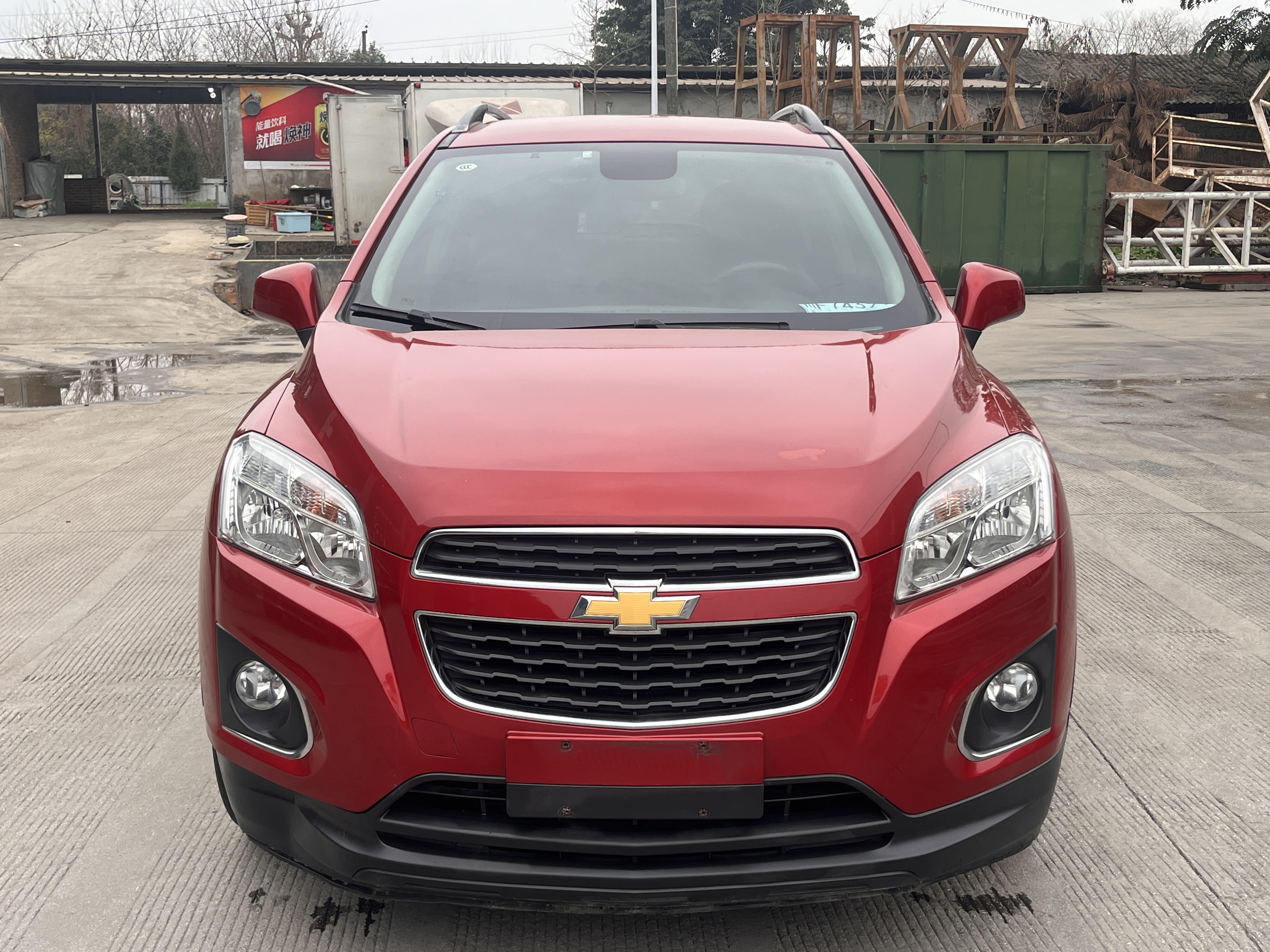 Chevrolet Tracker 2014 car image #2
