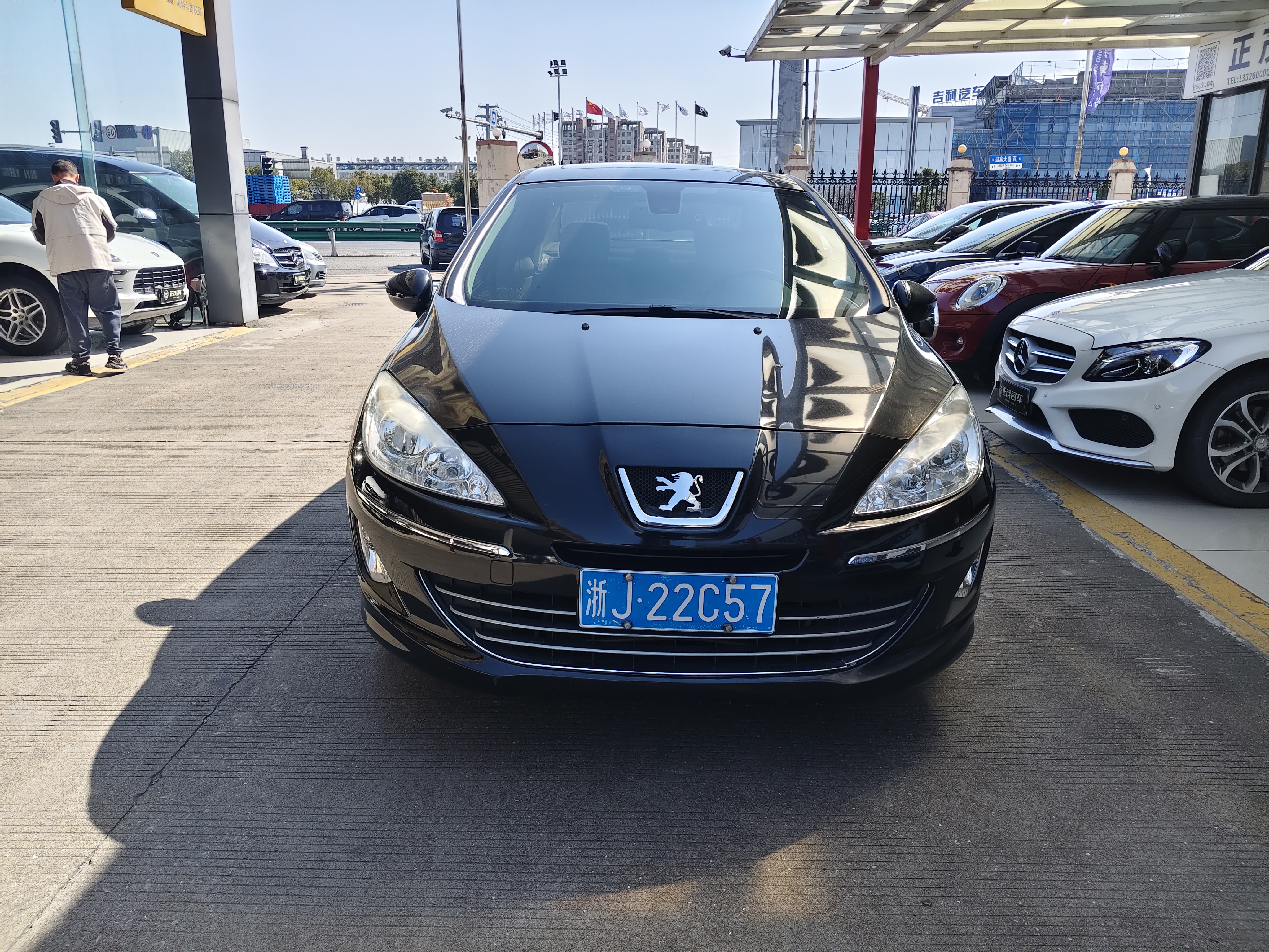 标致 标致408 2011 汽车图片 #2