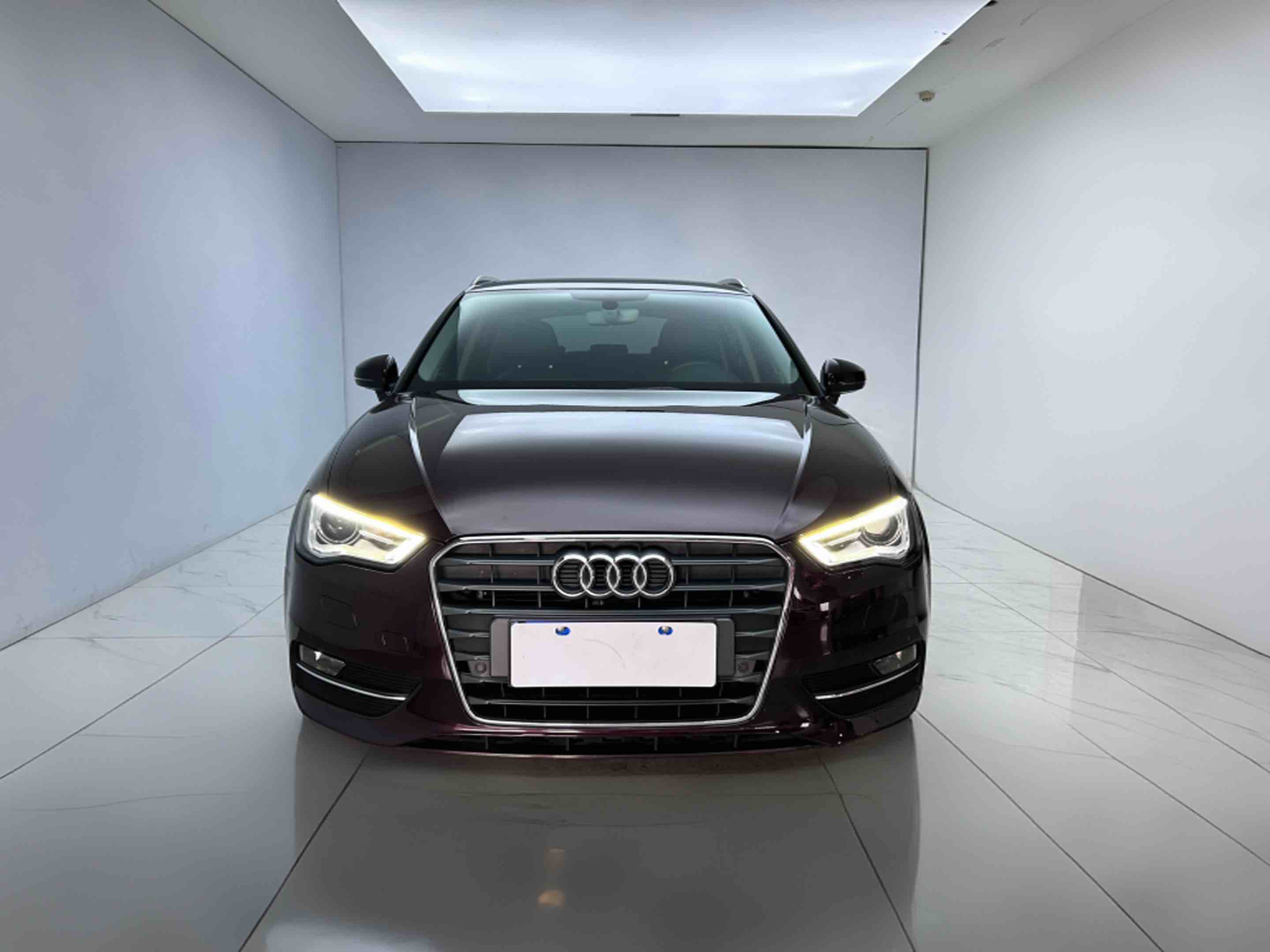 Audi A3 2019 car image #2