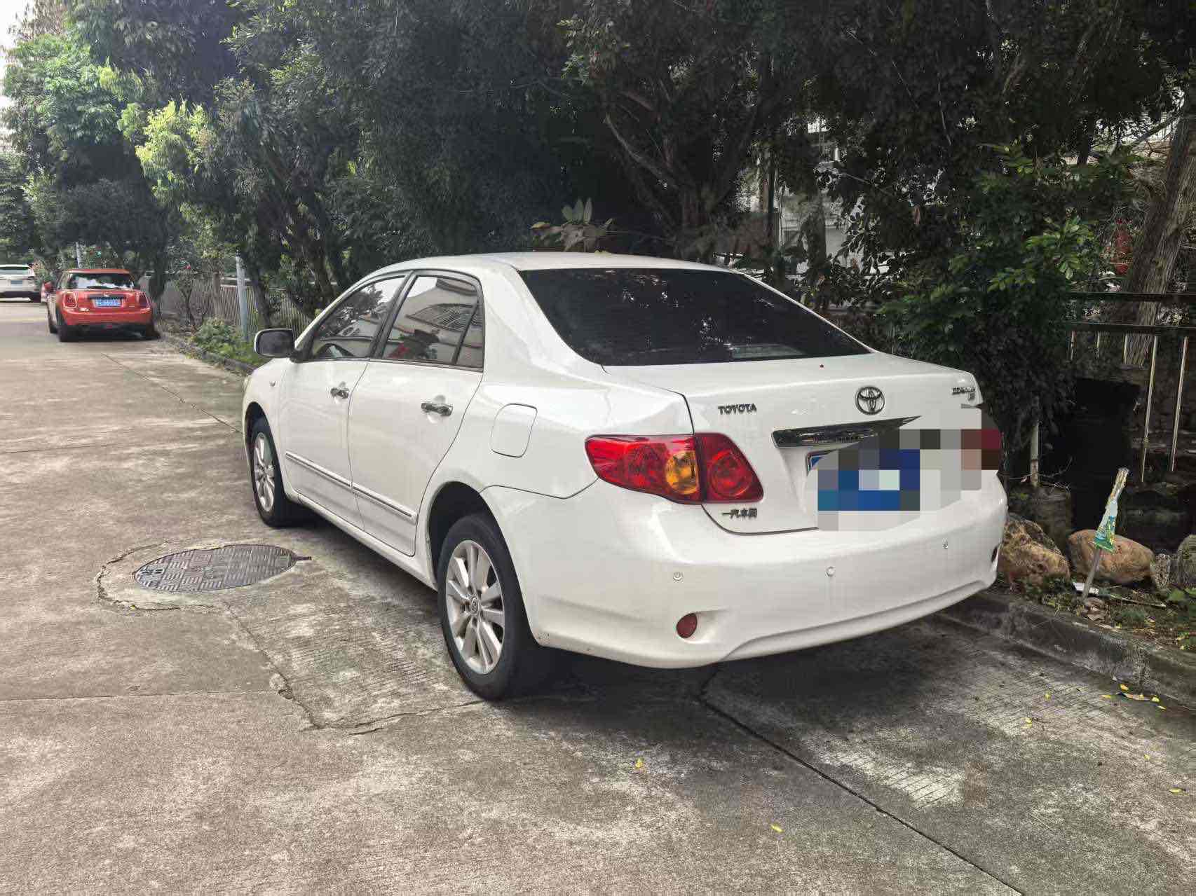 Toyota Corolla 2010 car image #2