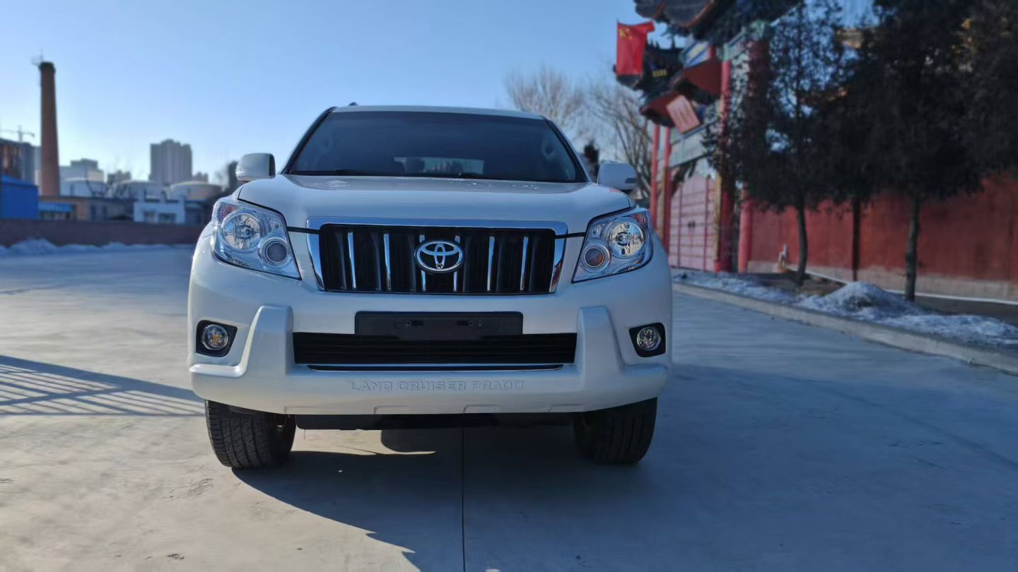 Toyota Prado (Imported) 2010 car image #2