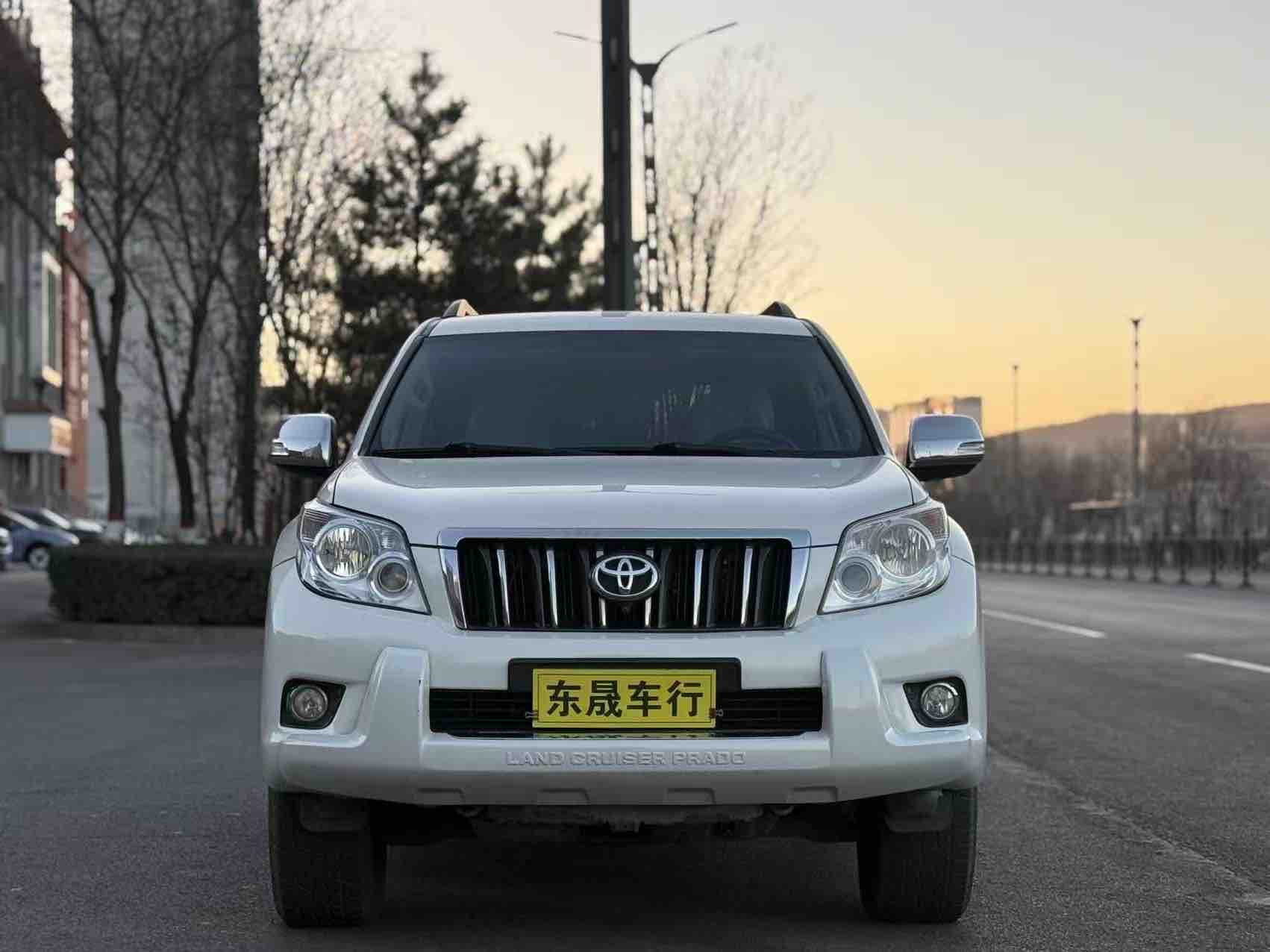 Toyota Prado (Imported) 2011 car image #2