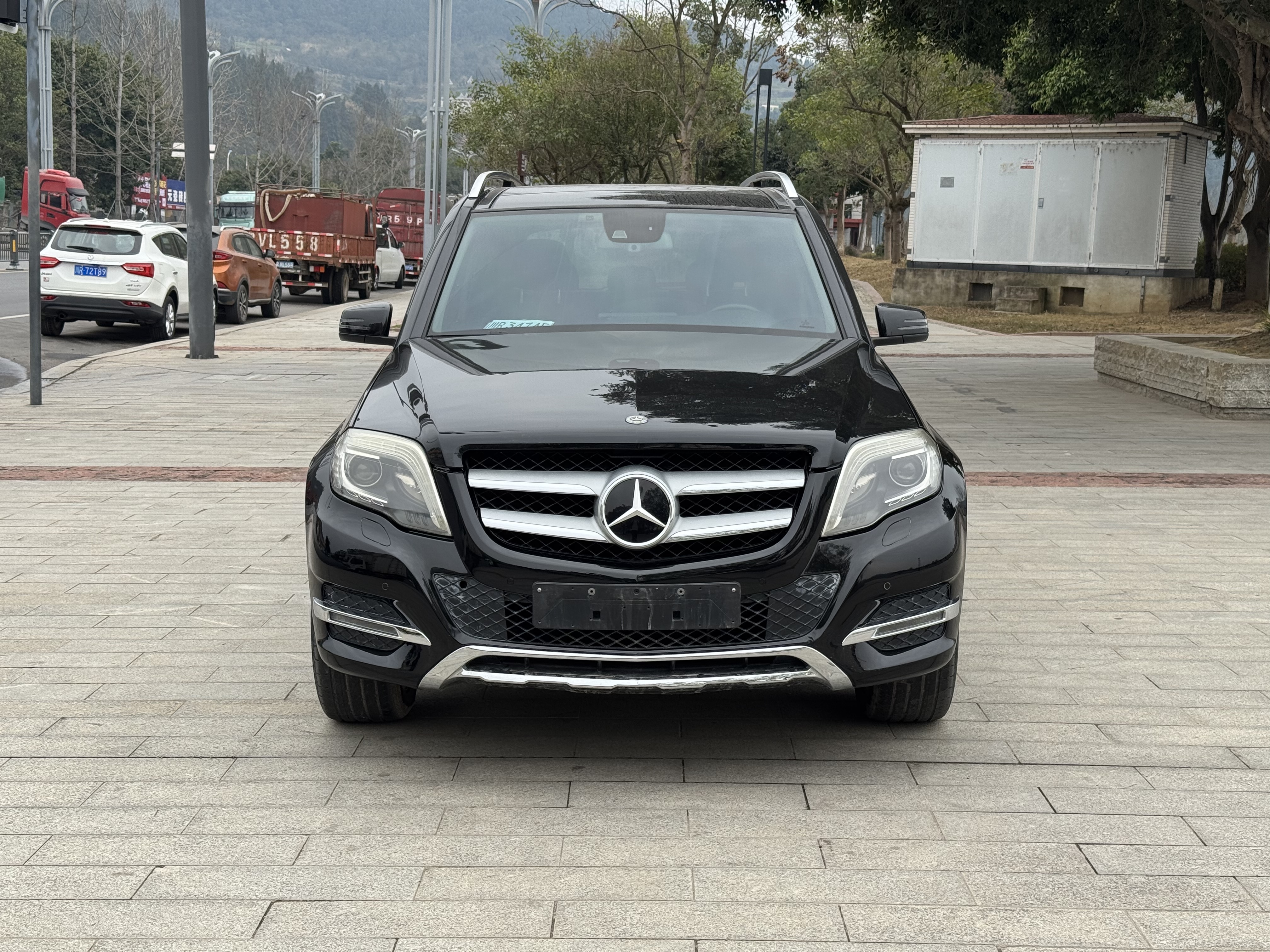 Mercedes-Benz GLK Class 2014 car image #2