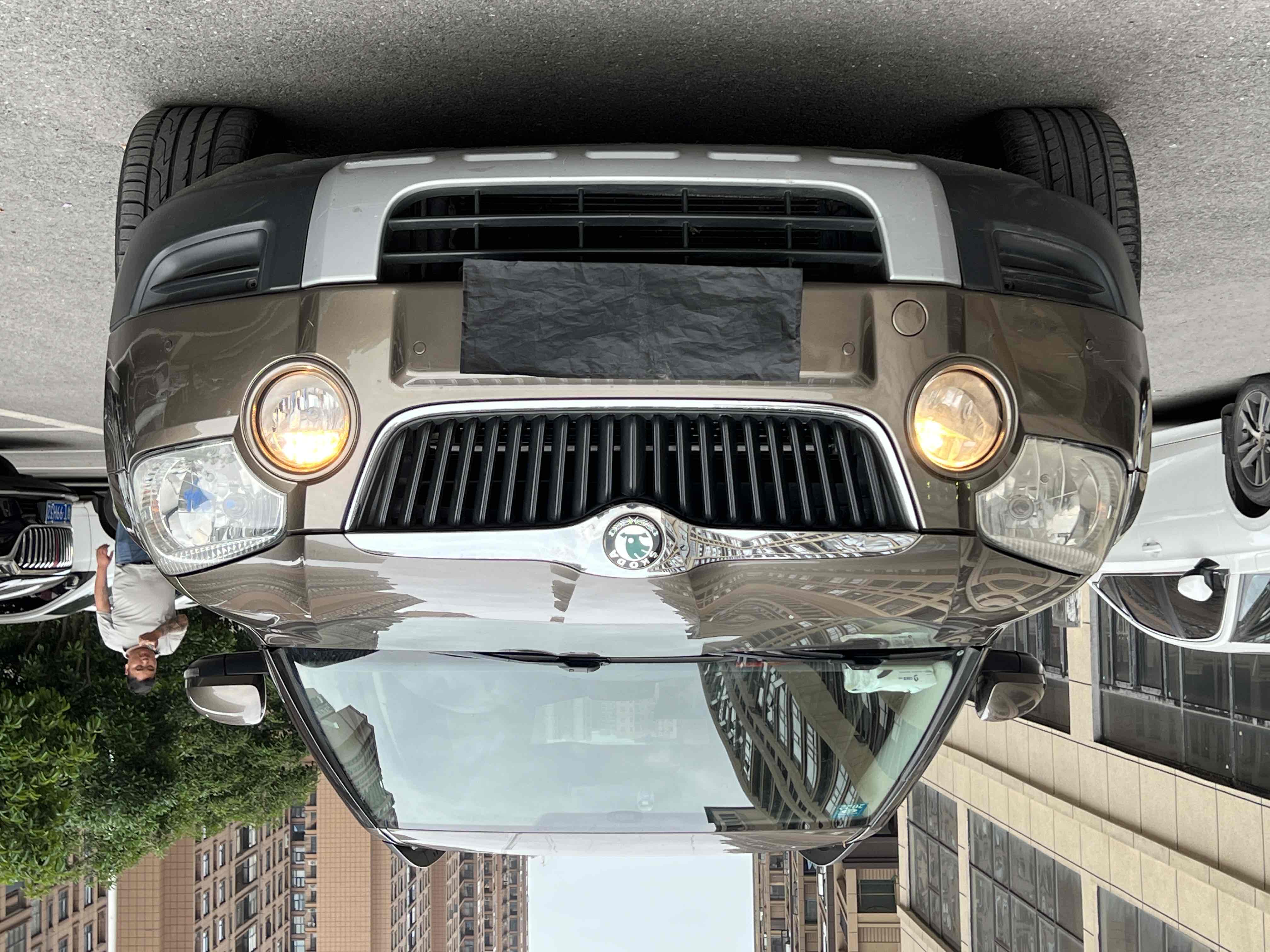 Skoda Yeti (Imported) 2014 car image #2