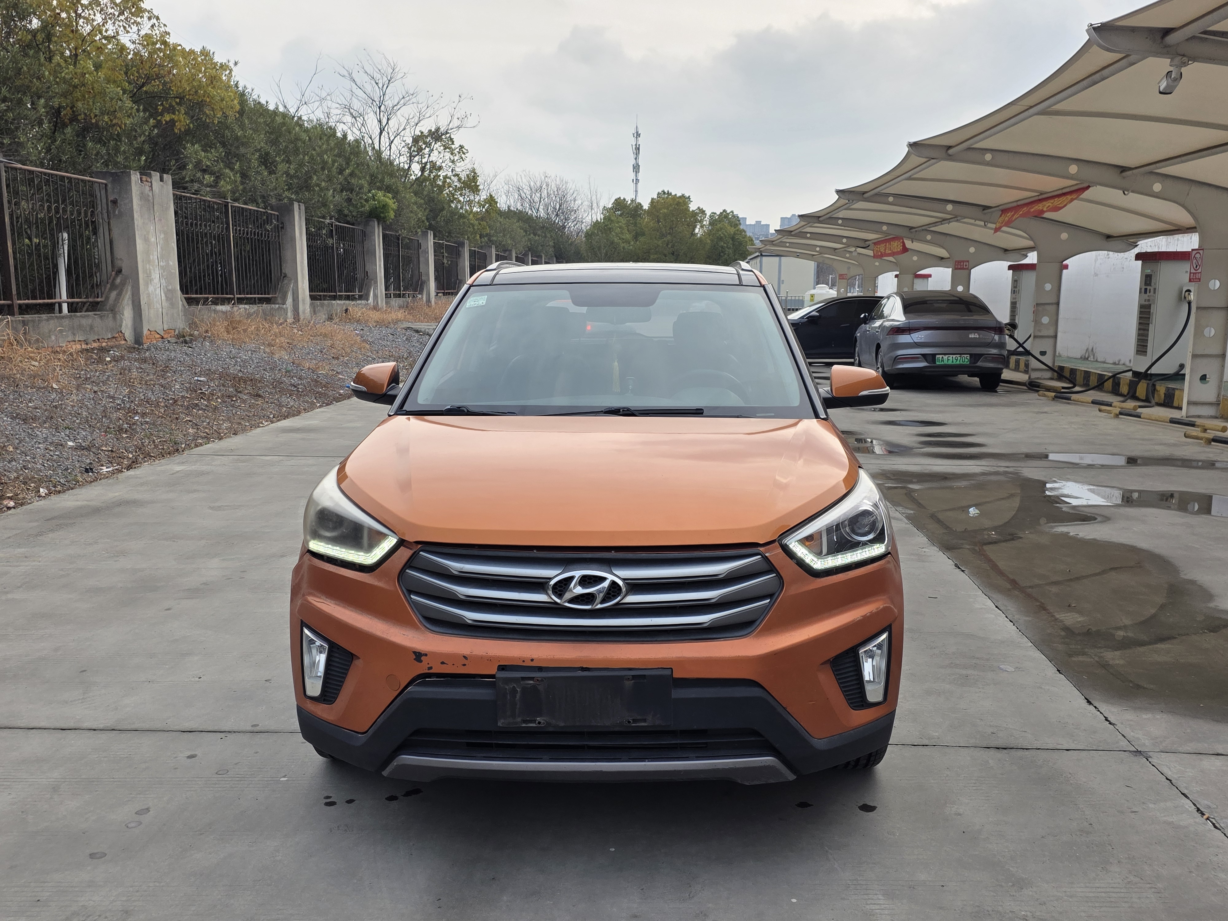 Hyundai ix25 2015 car image #2