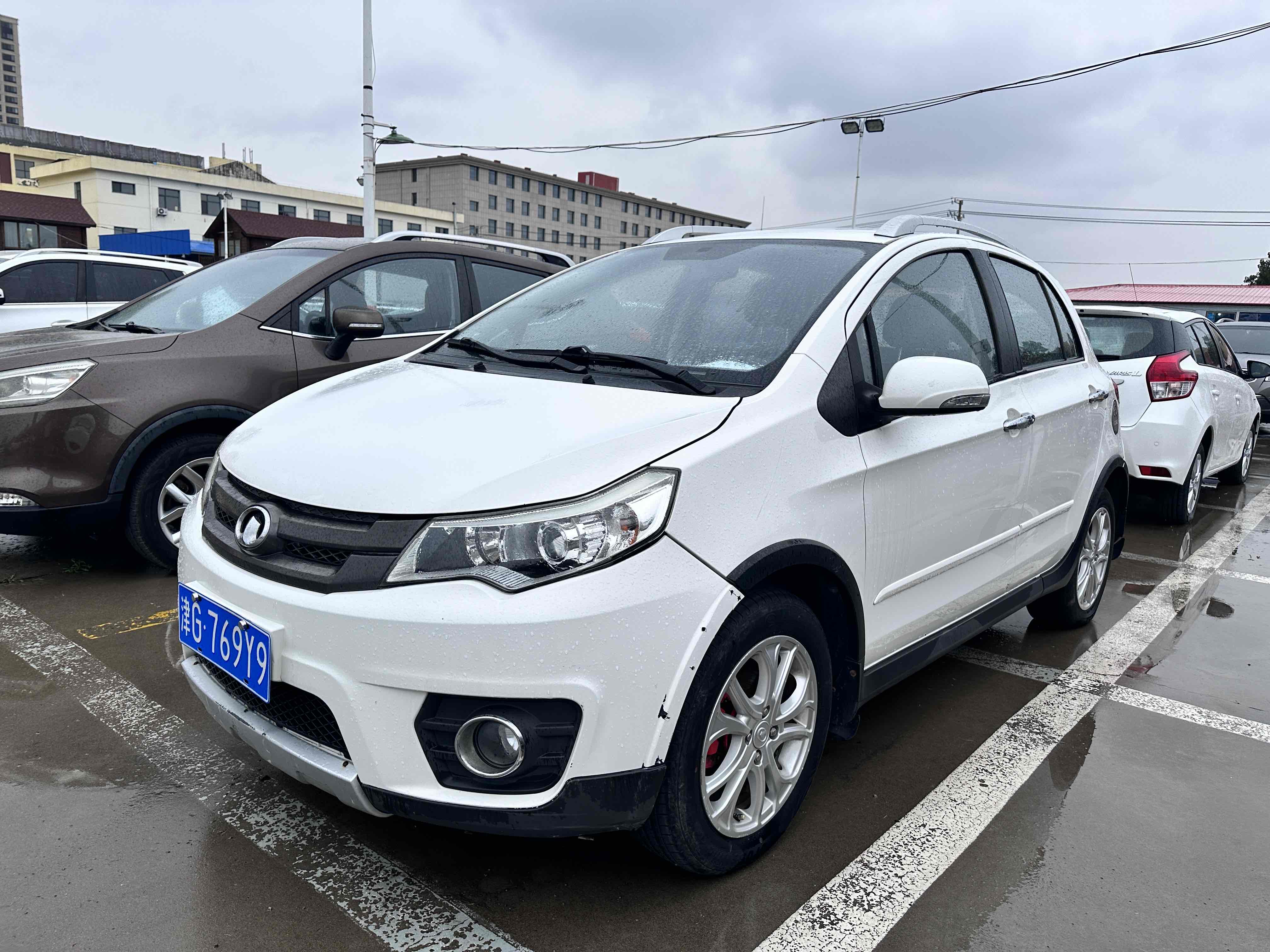 Great Wall C20R 2013 car image #2