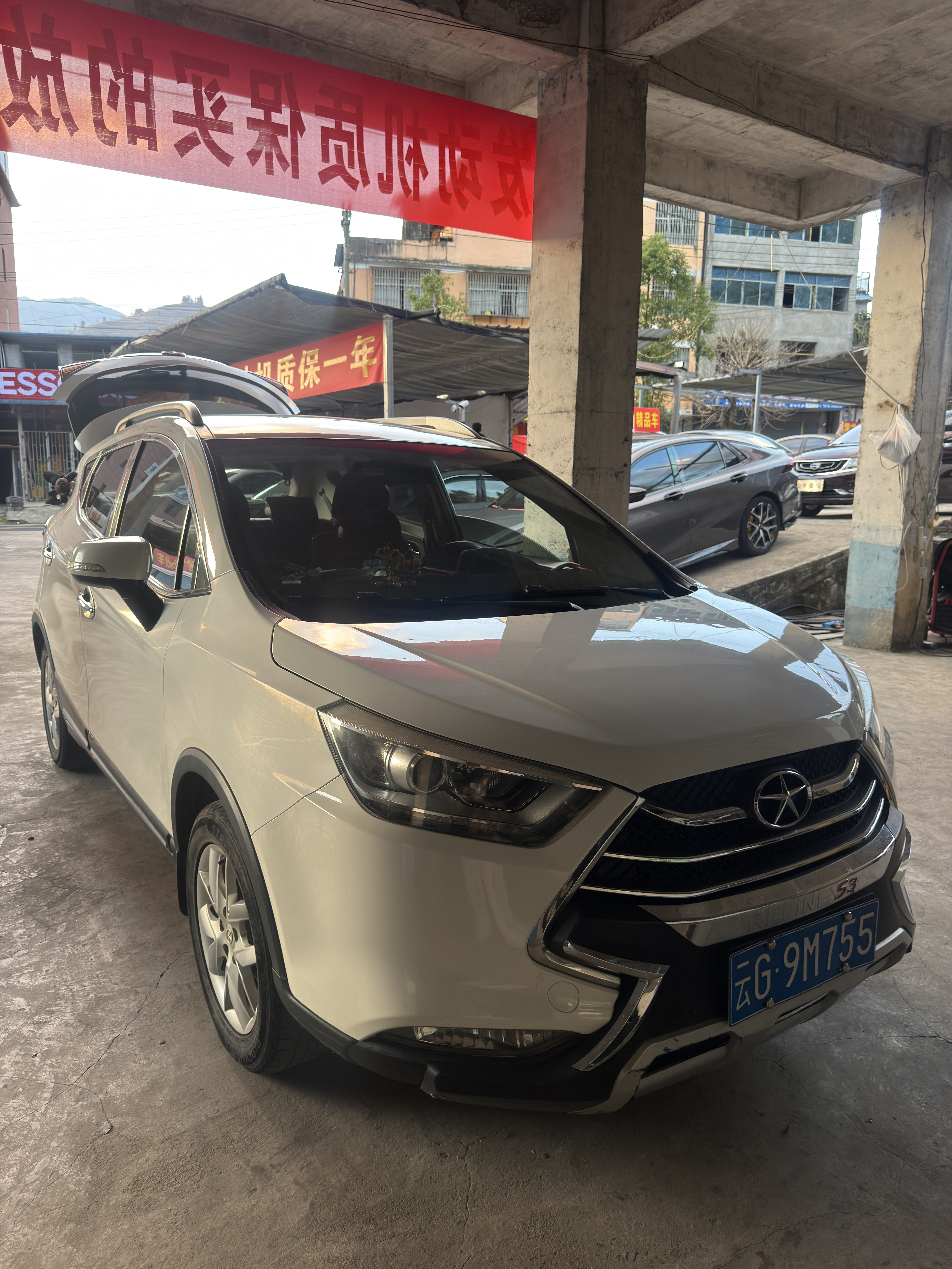 JAC 2015 imagem de carro #2