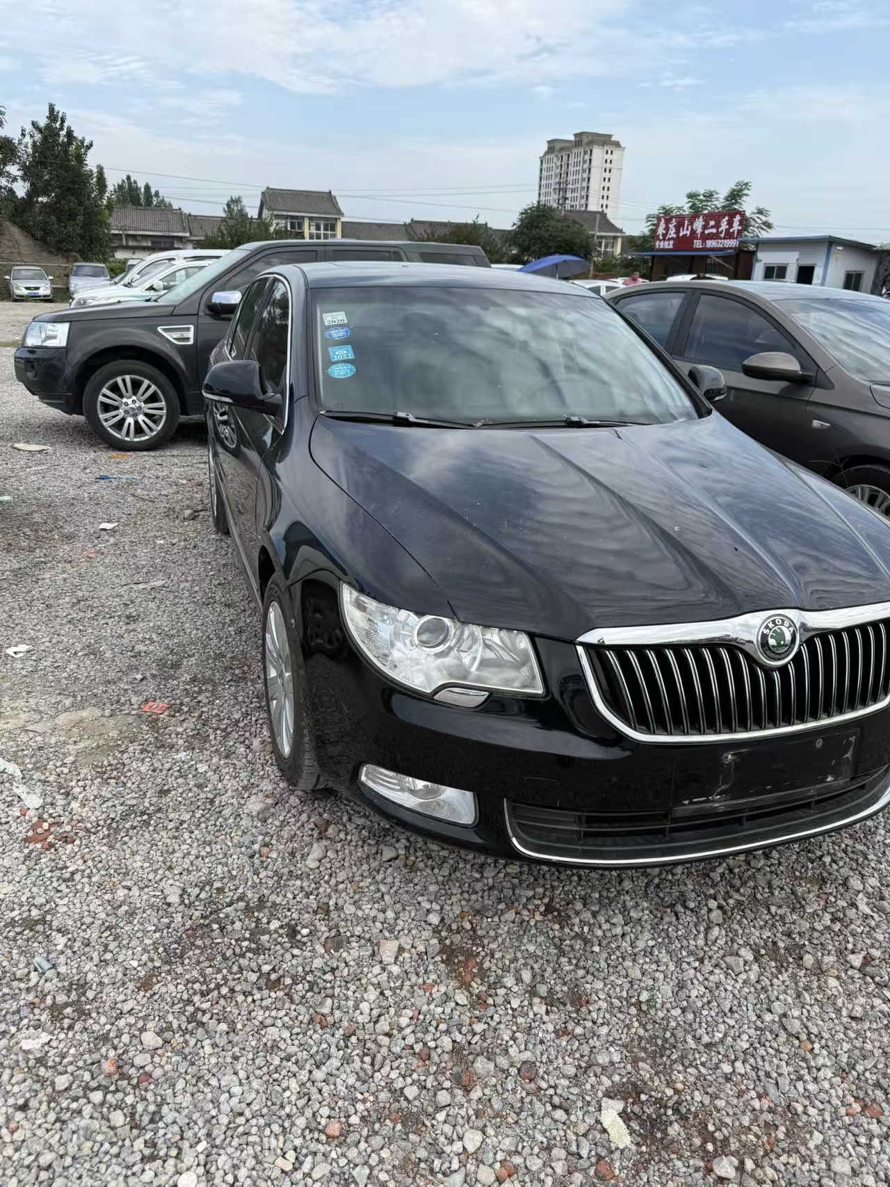 Skoda Superb 2011 imagem de carro #2