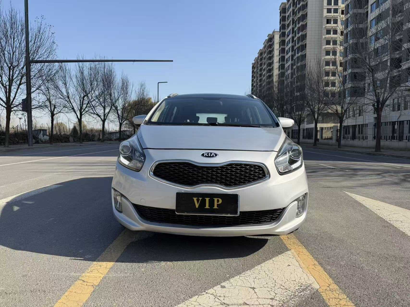 Kia Carens 2015 image de voiture #2