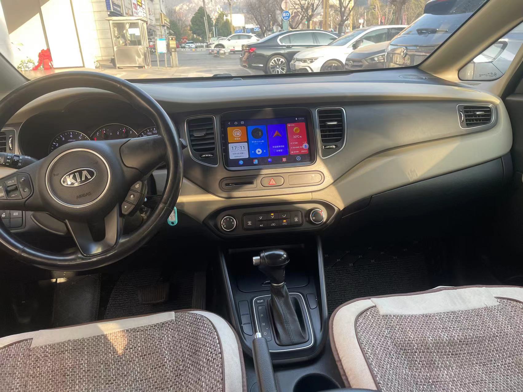 Kia Carens 2014 immagine di auto #2