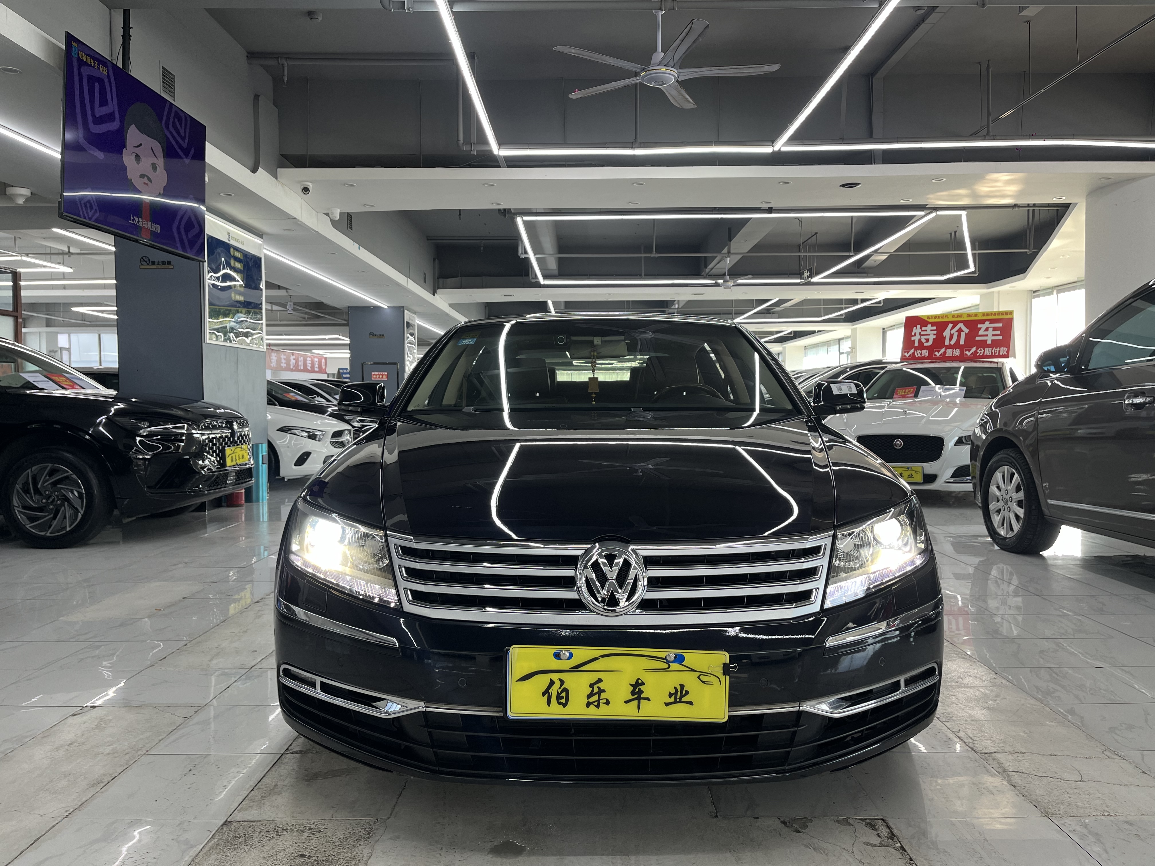 Volkswagen Pheaton 2014 immagine di auto #2