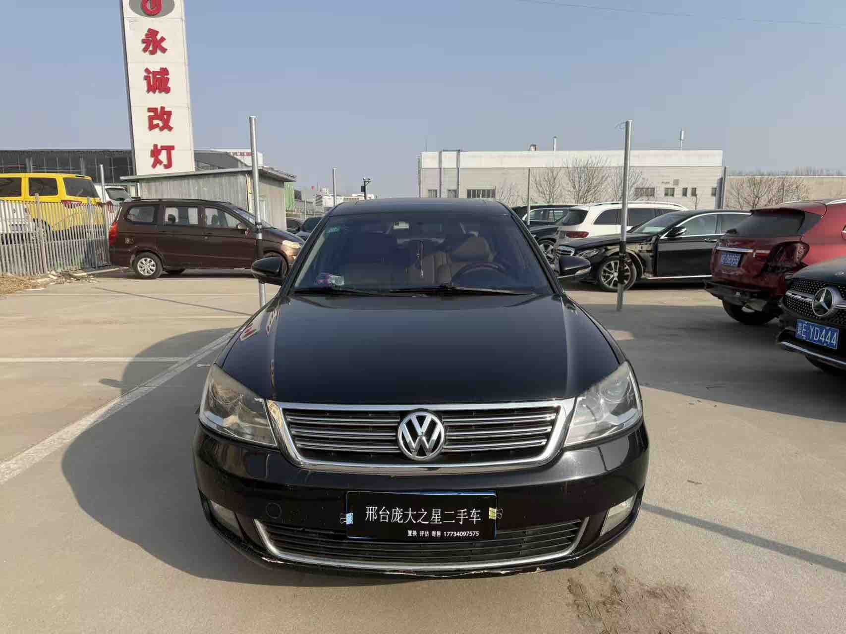 Volkswagen Passat Lingyu 2010 immagine di auto #2