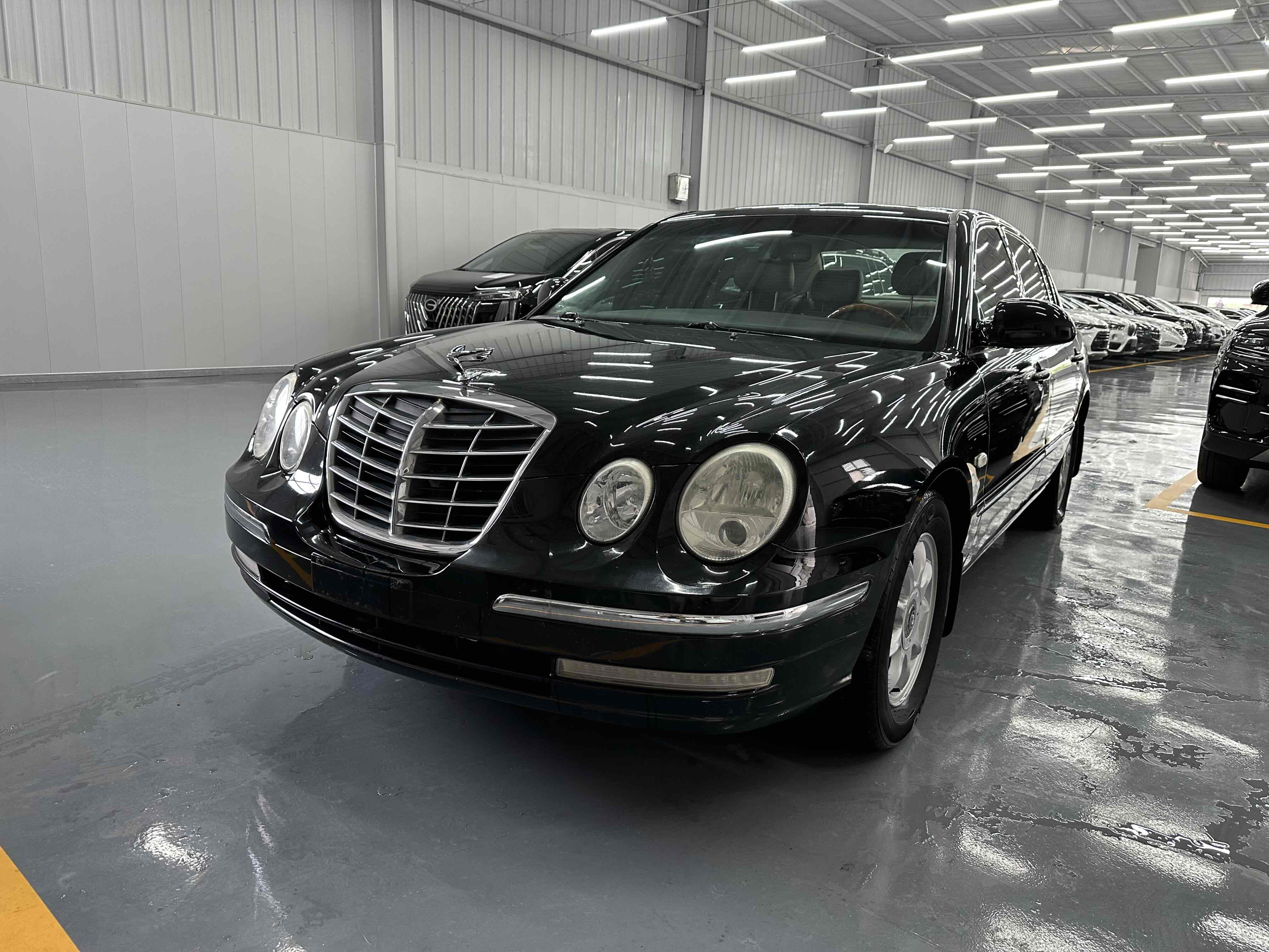 Kia Opirus 2011 صورة سيارة #2