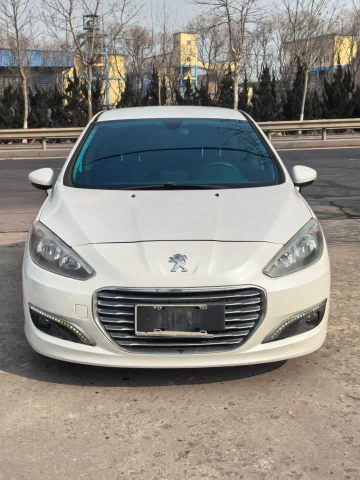 Peugeot 308 2015 #2 Peugeot 308 2015 car image #2