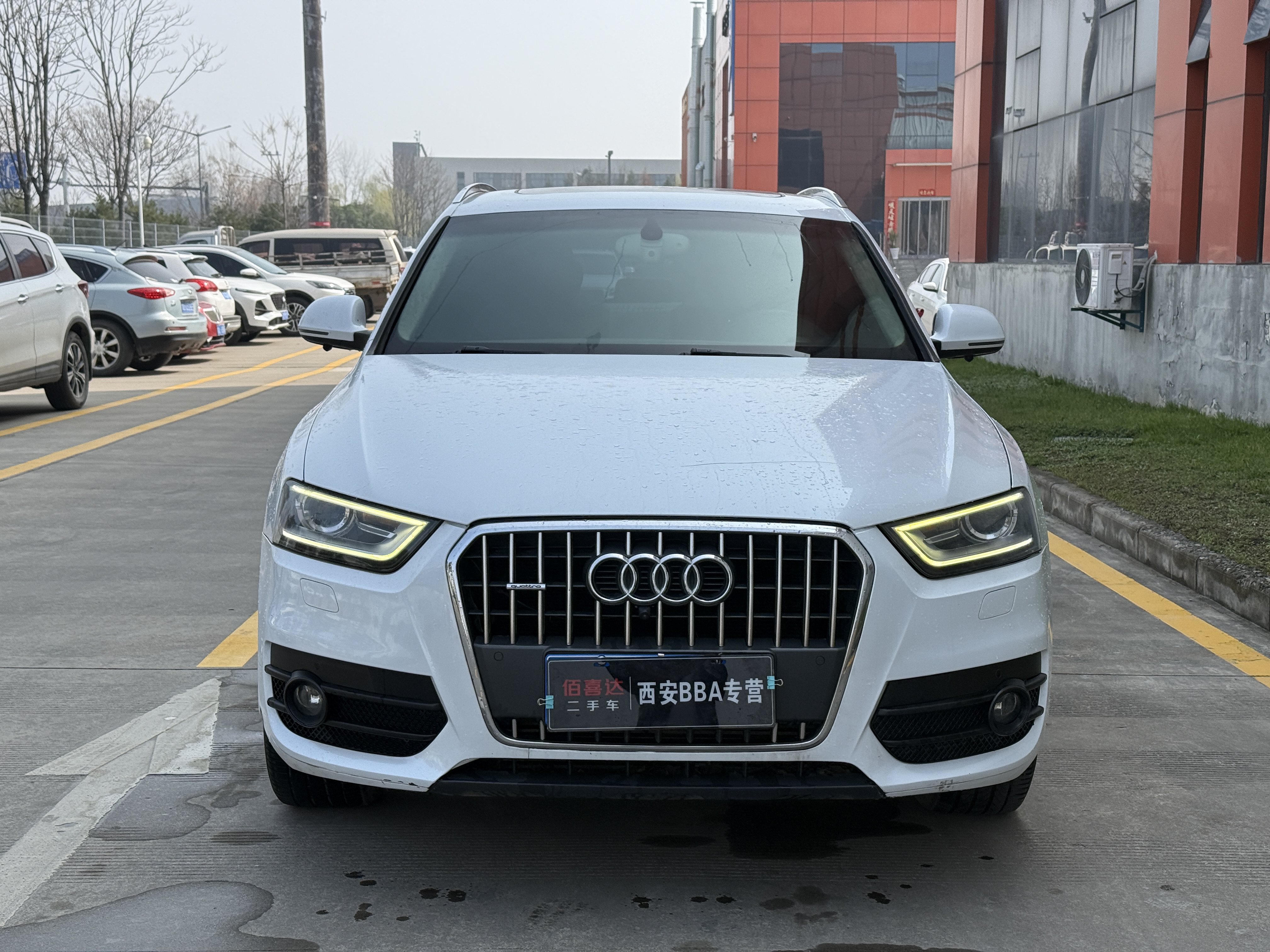 Audi Q3 (Imported) 2013 imagem de carro #2