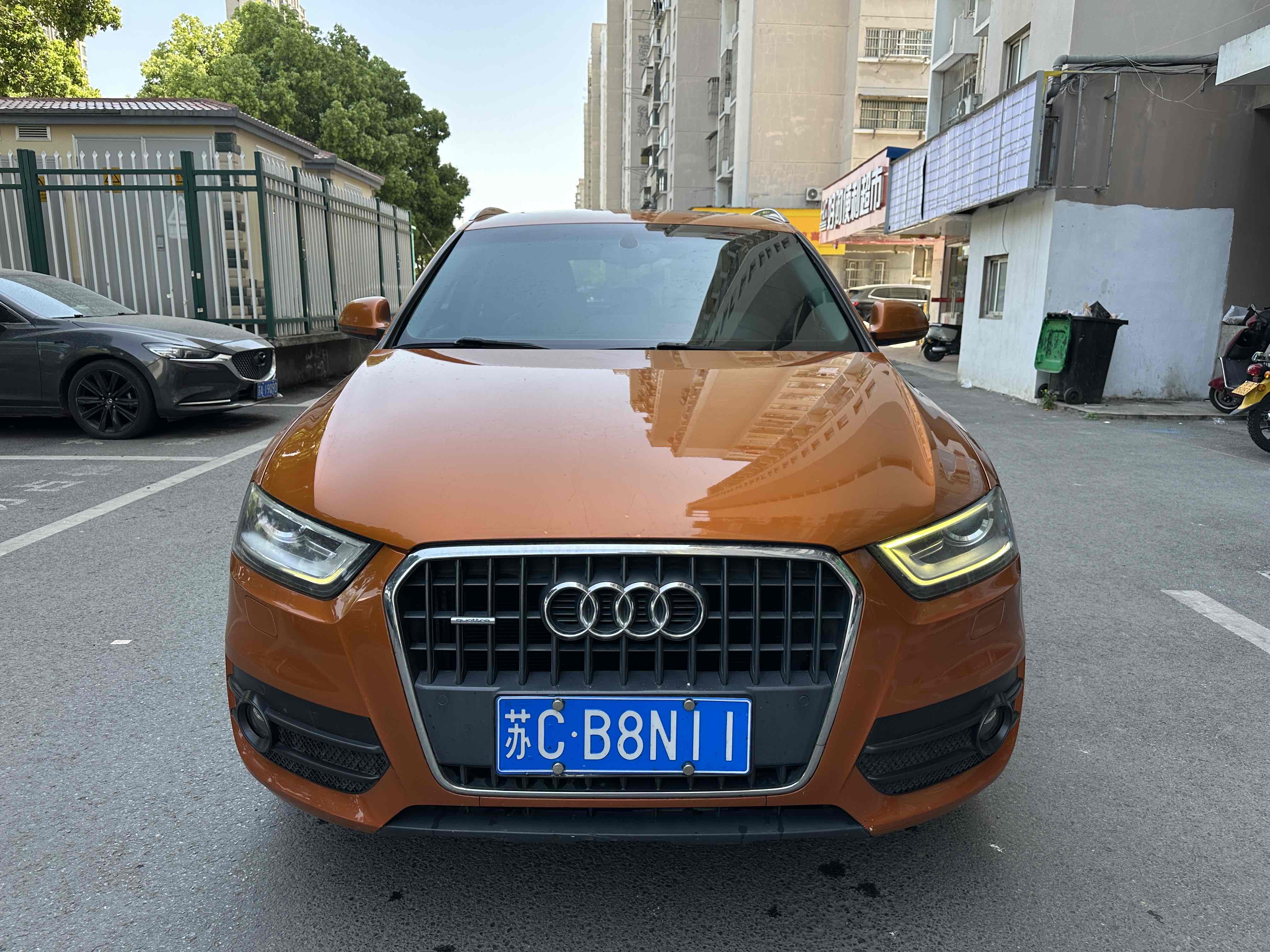 Audi Q3 (Imported) 2013 car image #2