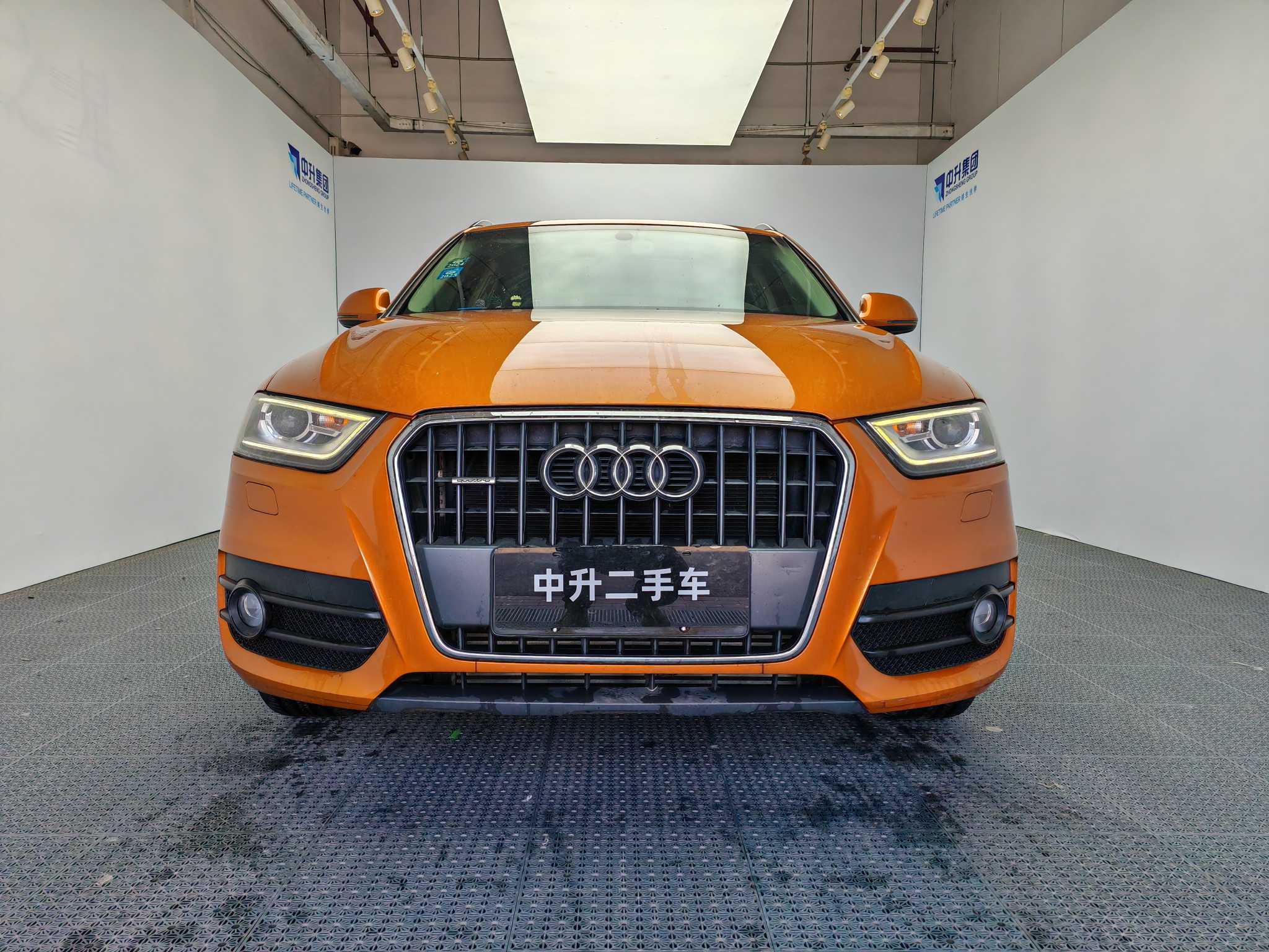 Audi Q3 (Imported) 2014 car image #2