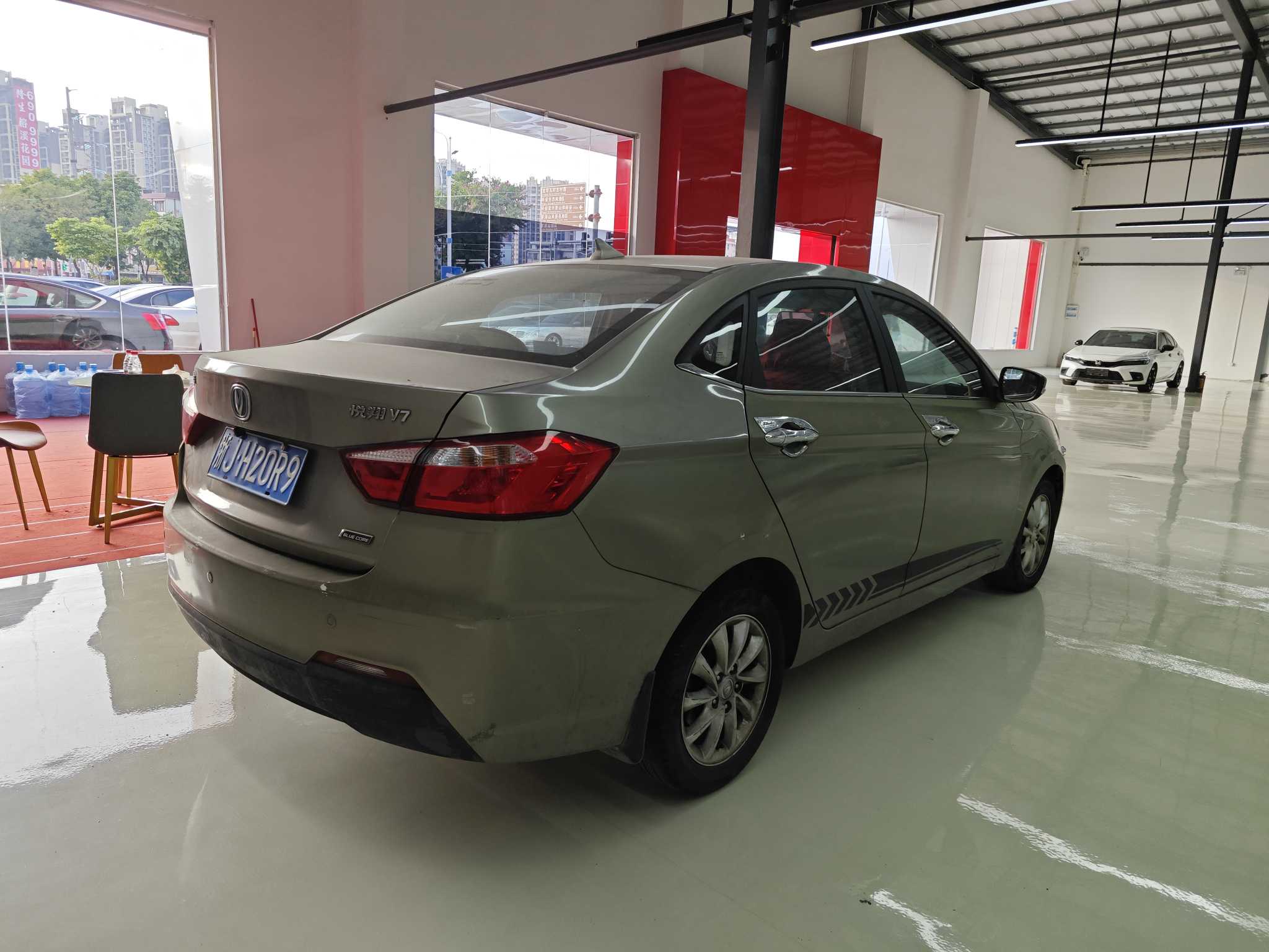 Changan Alsvin V7 2017 car image #2