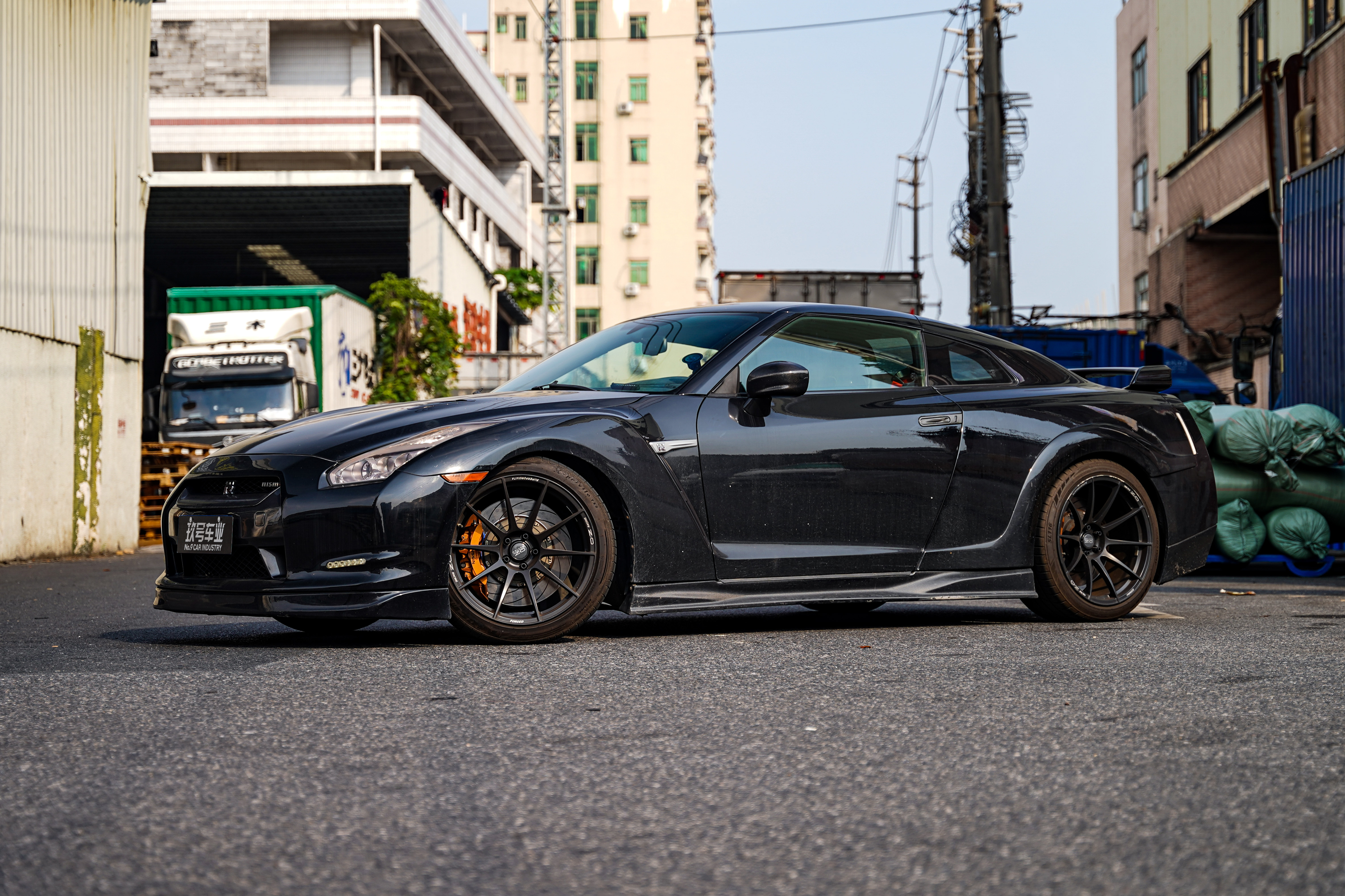 日产 日产GT-R 2010 汽车图片 #2