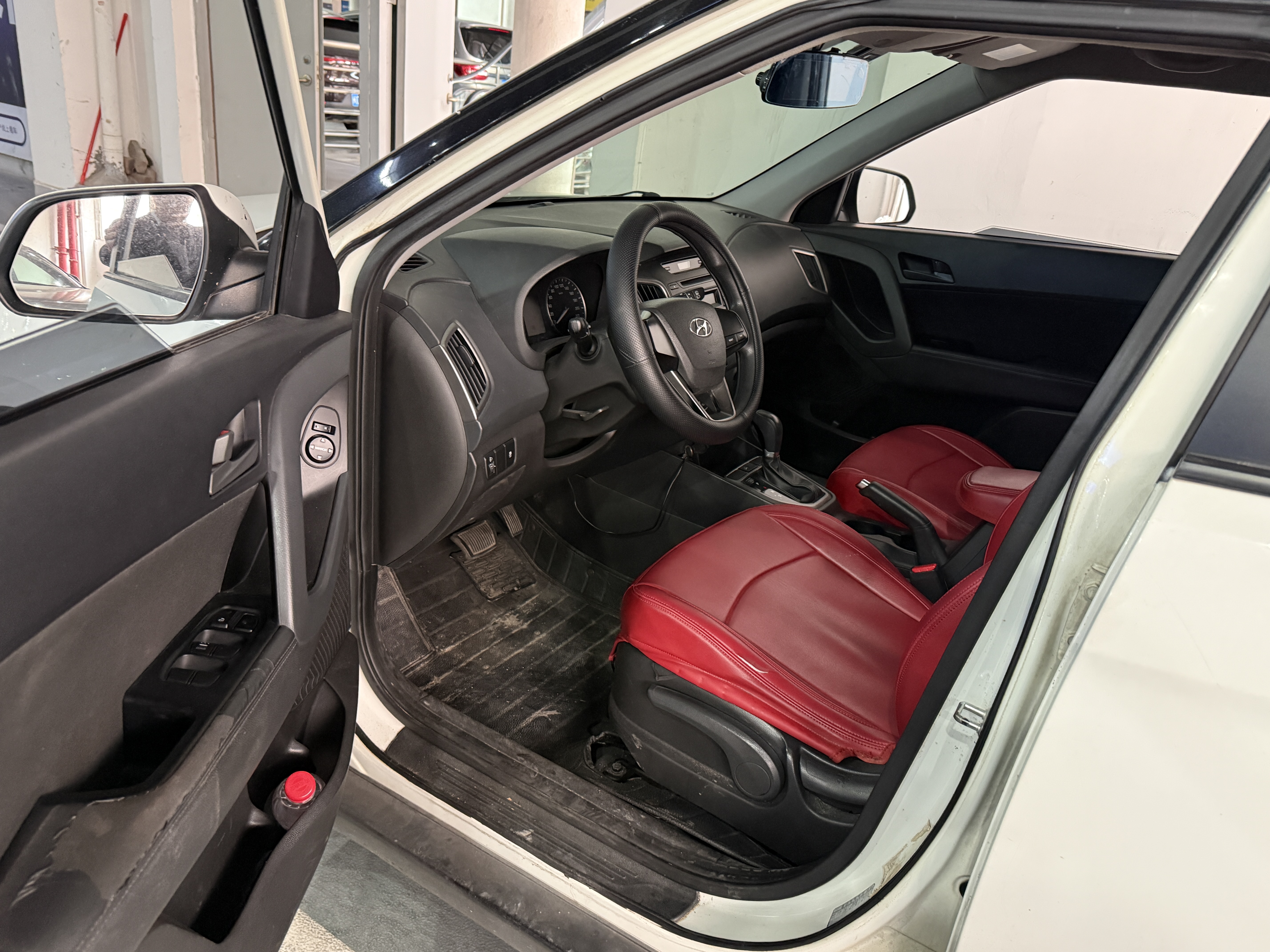 Hyundai ix25 2015 #2 Hyundai ix25 2015 car image #2