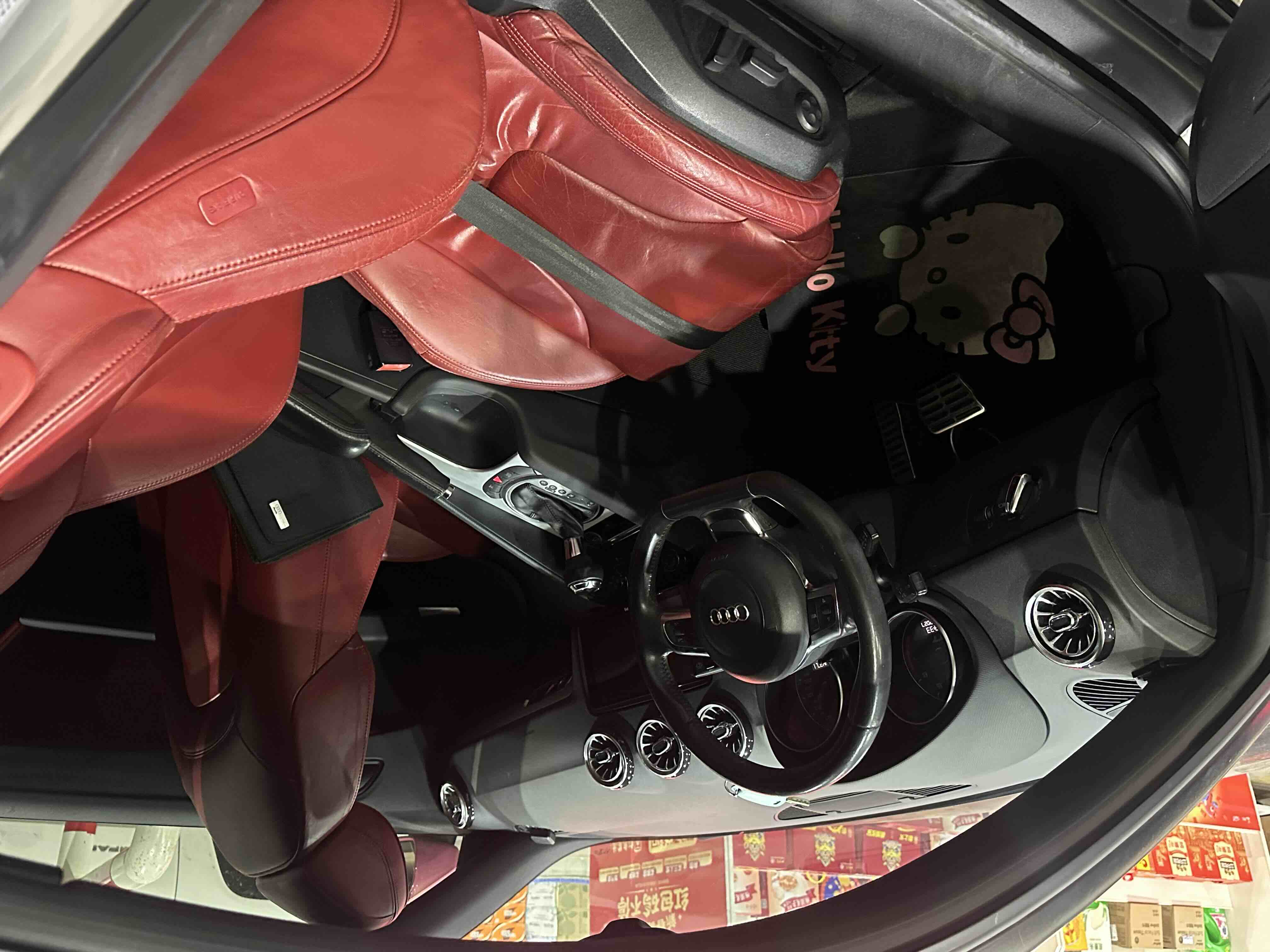 Audi TT 2009 car image #2