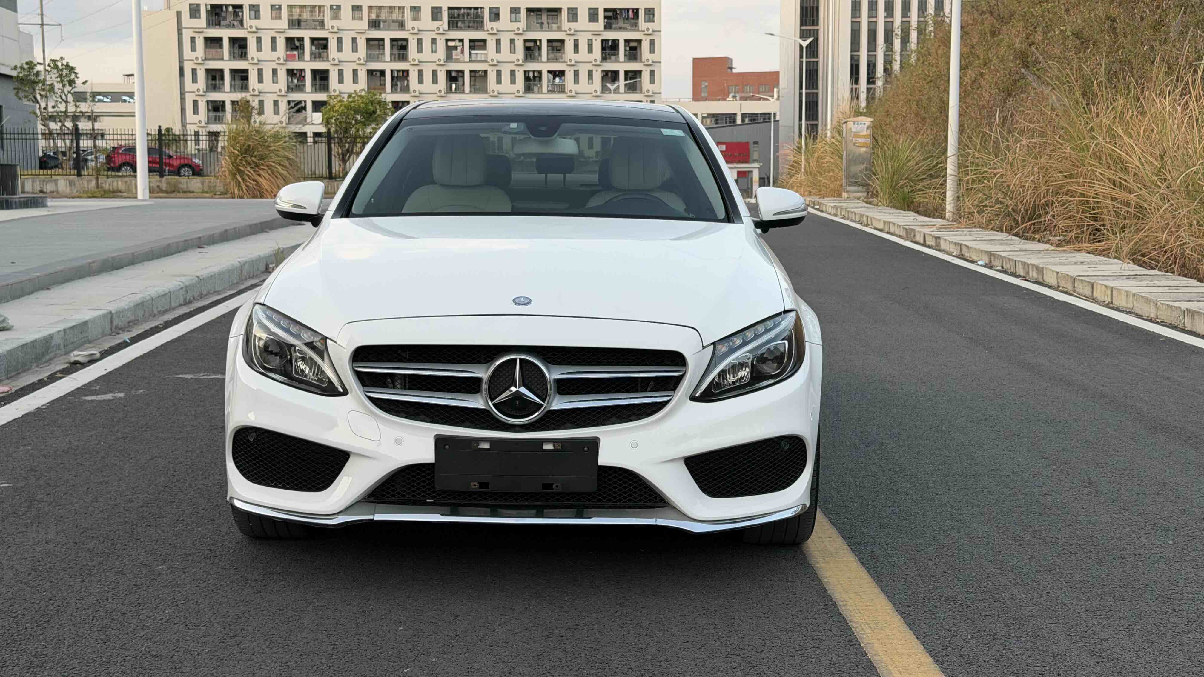 Mercedes-Benz C Class 2016 car image #2