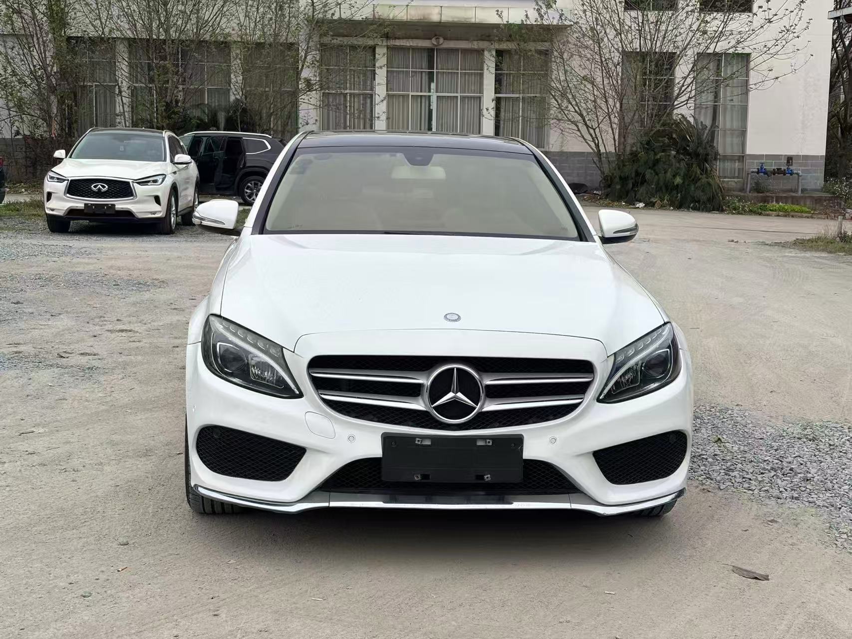 Mercedes-Benz C Class 2016 car image #2