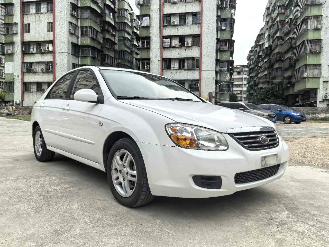 起亚 赛拉图 2008 汽车图片 #2