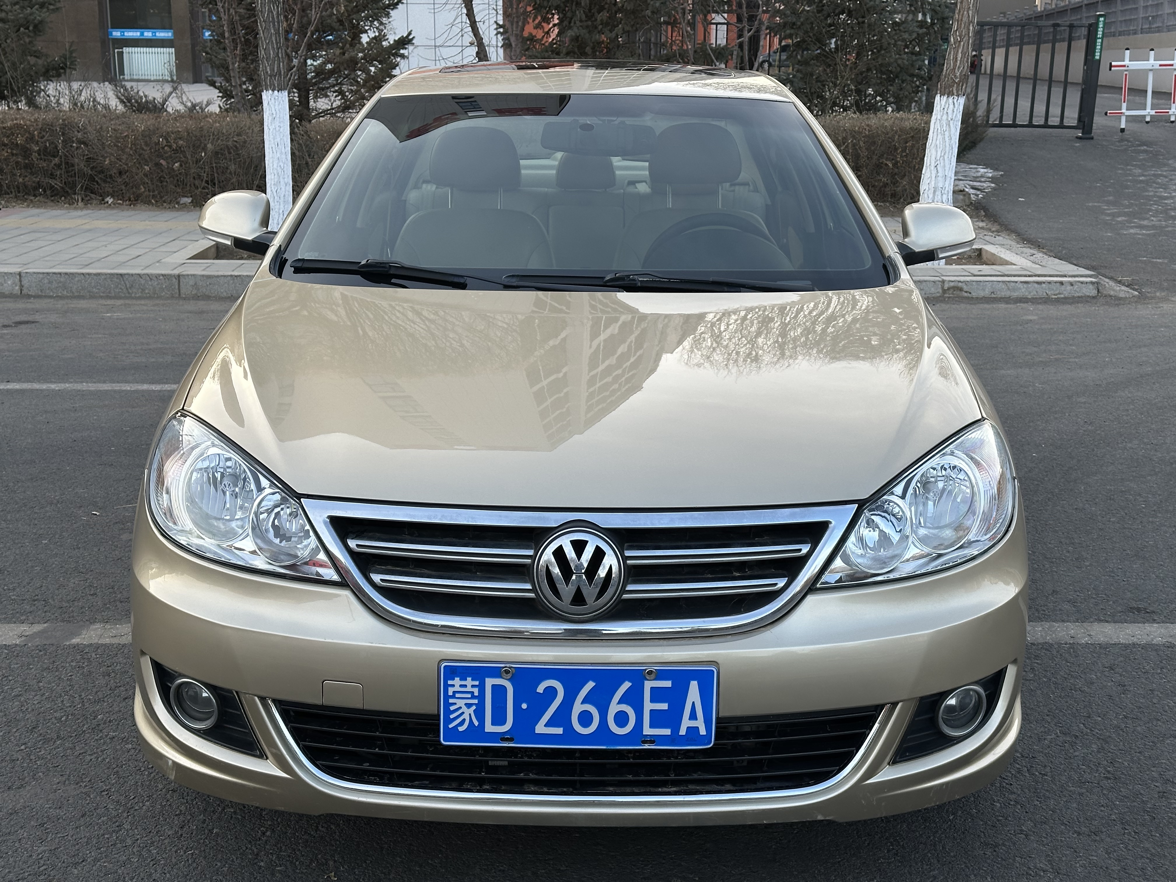 Volkswagen Lavida 2010 изображение автомобиля #2
