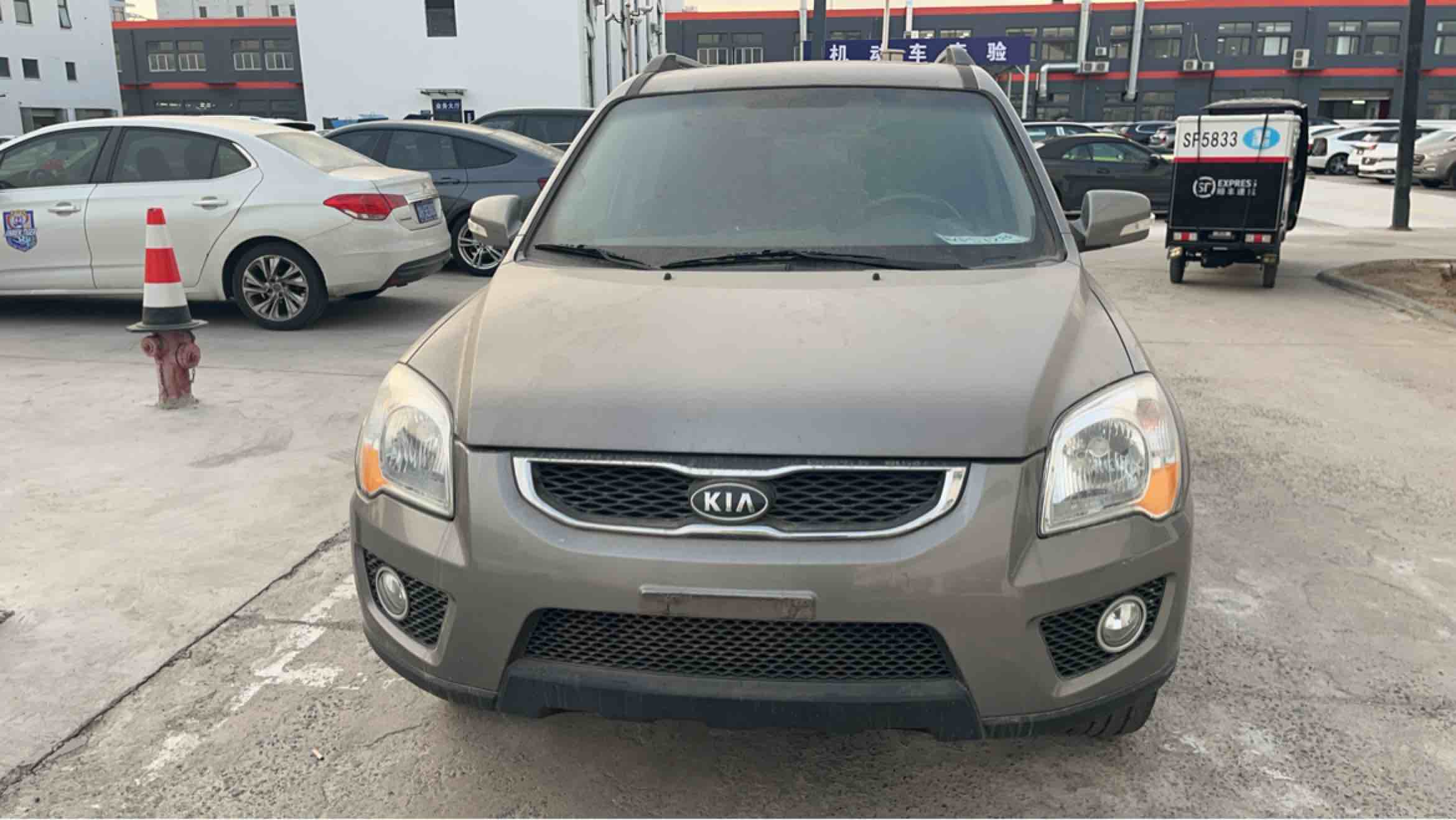 Kia Sportage 2012 car image #2