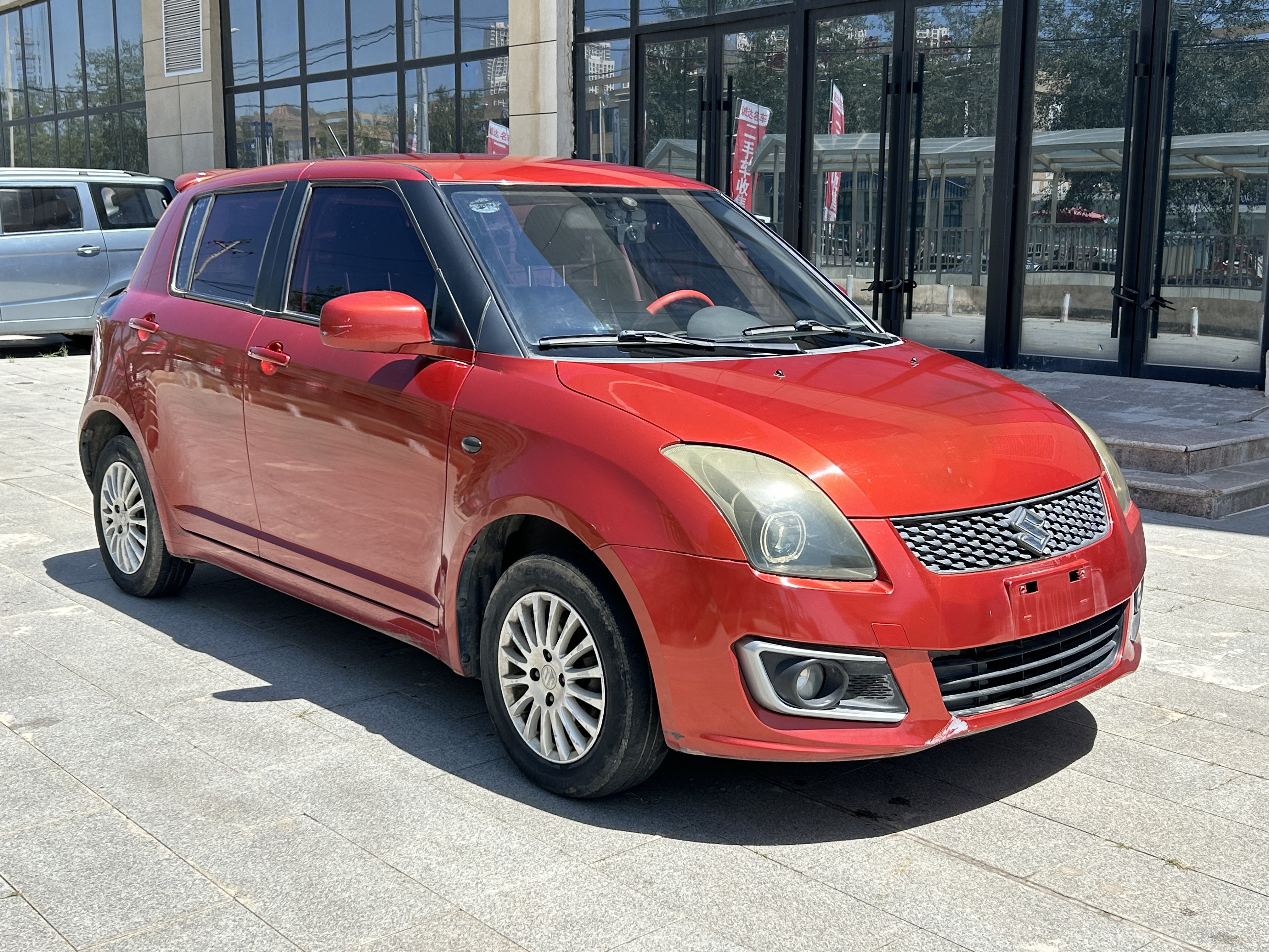 Suzuki Swift 2015 #2 Suzuki Swift 2015 car image #2