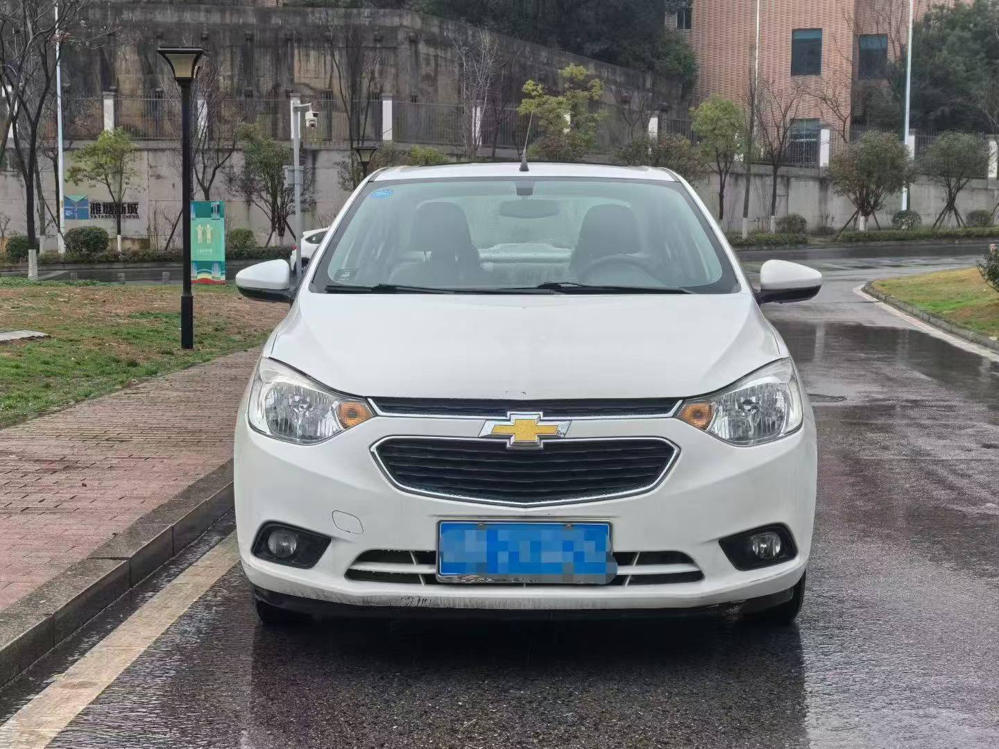 Chevrolet Sail 2015 imagem de carro #2