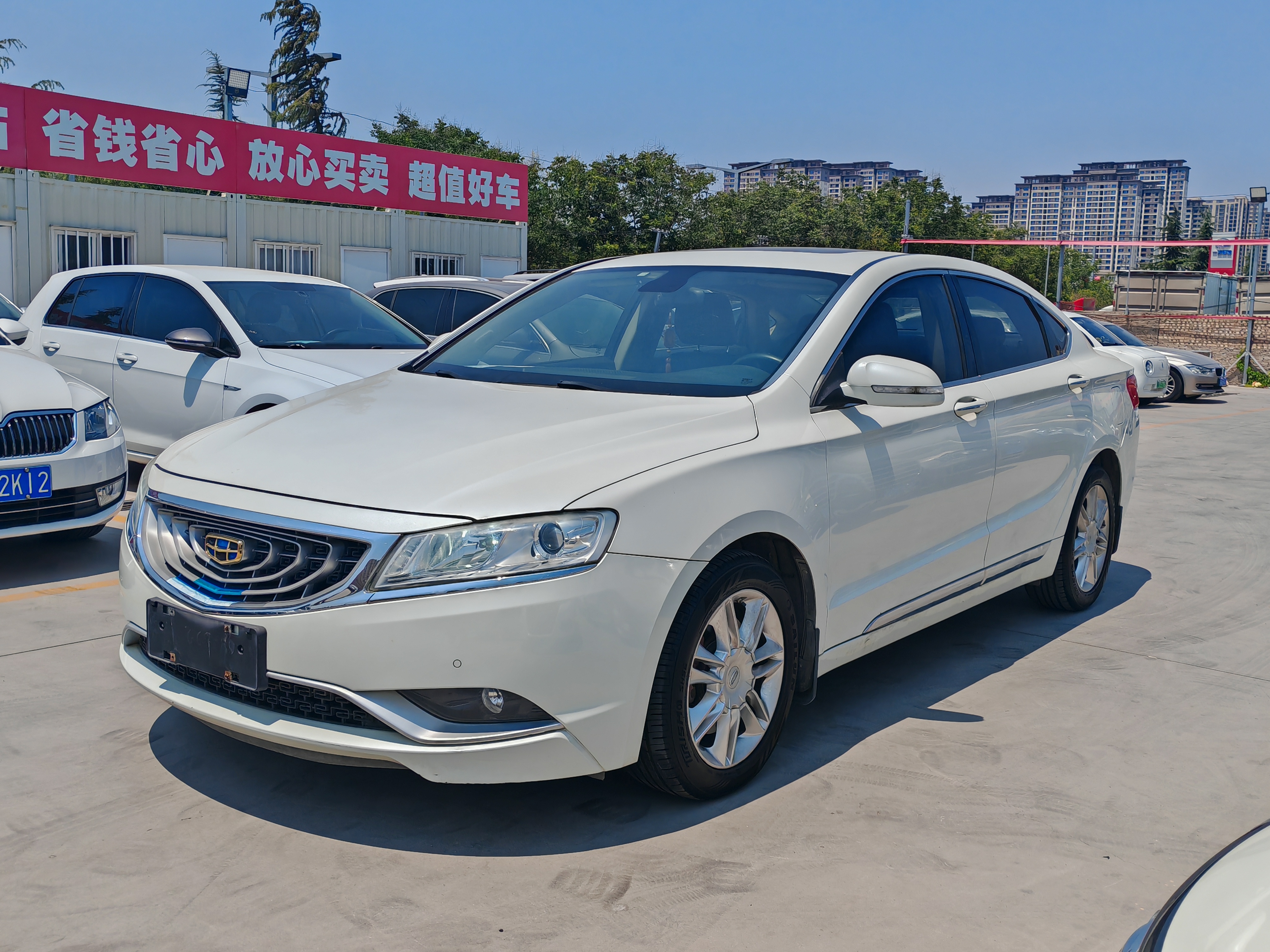 GEELY Ulion 2015 immagine di auto #2
